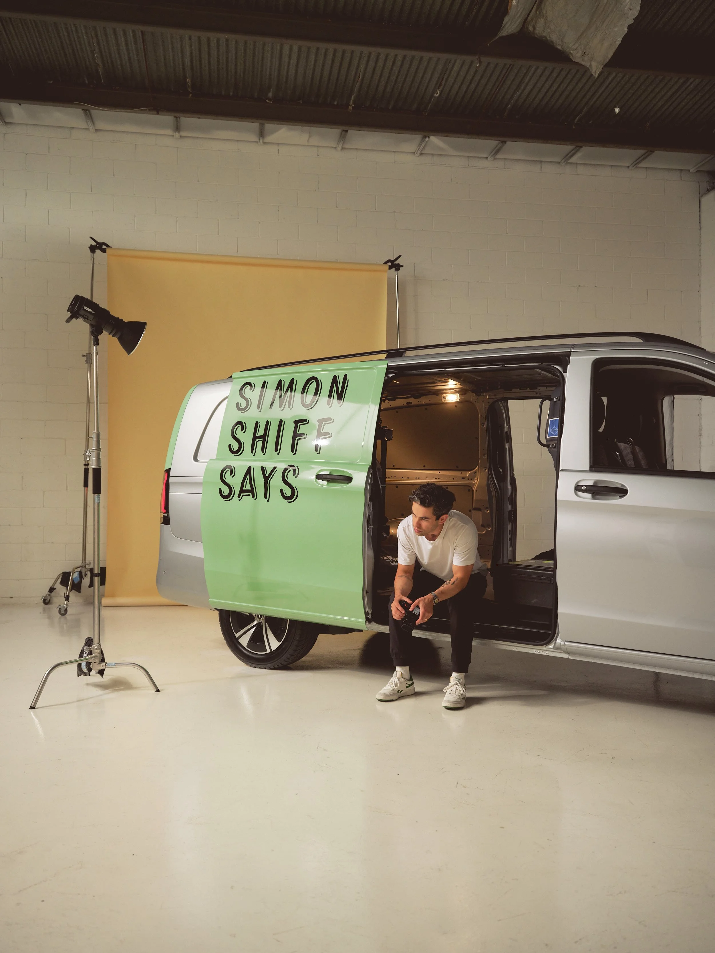 Vito VS20 x Simon Shiff Says_Studio_SimonShiff_0 3.jpg