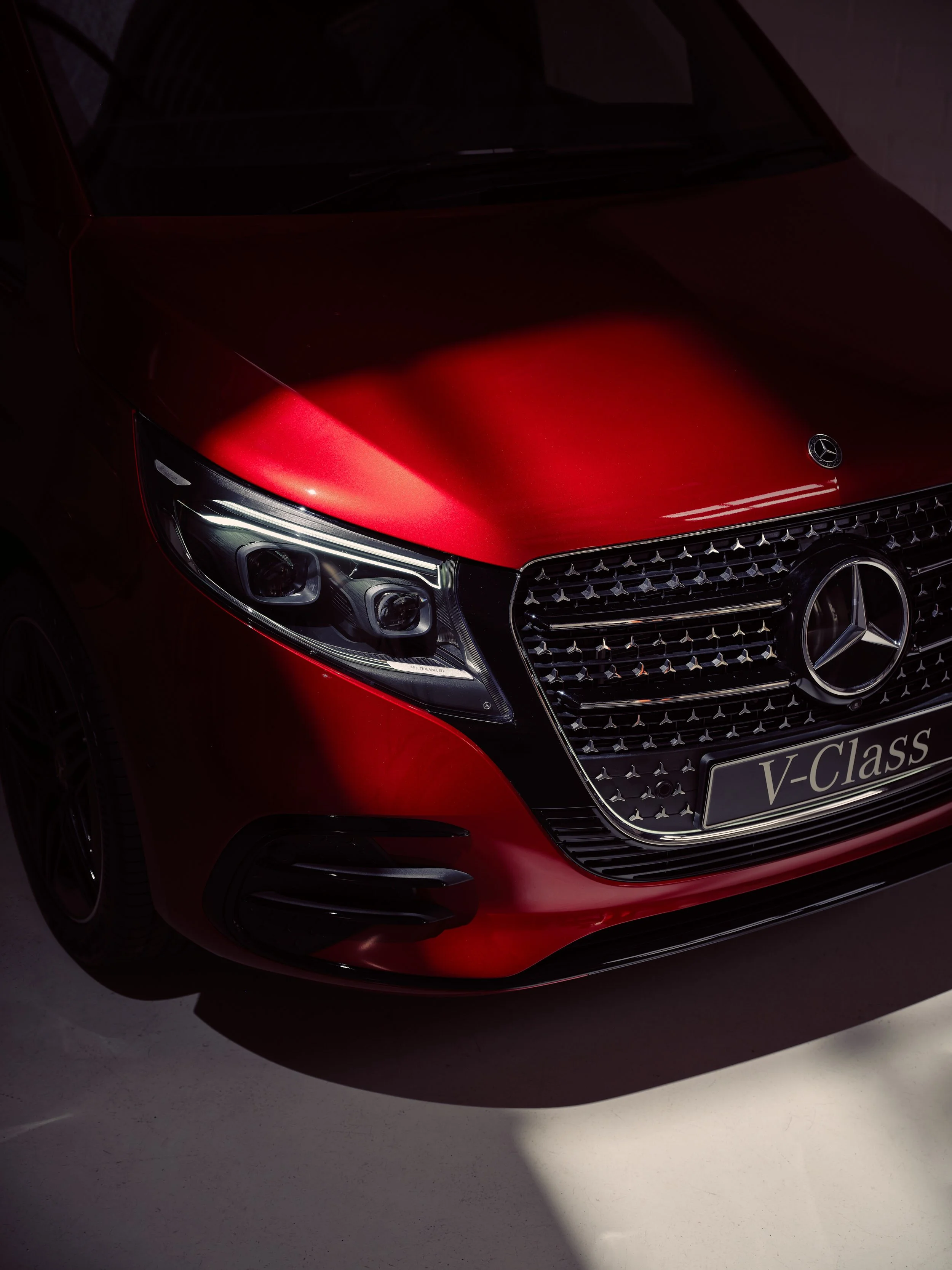 Mercedes-Benz V Class AMG_Finals_SimonShiff_0 17.jpg