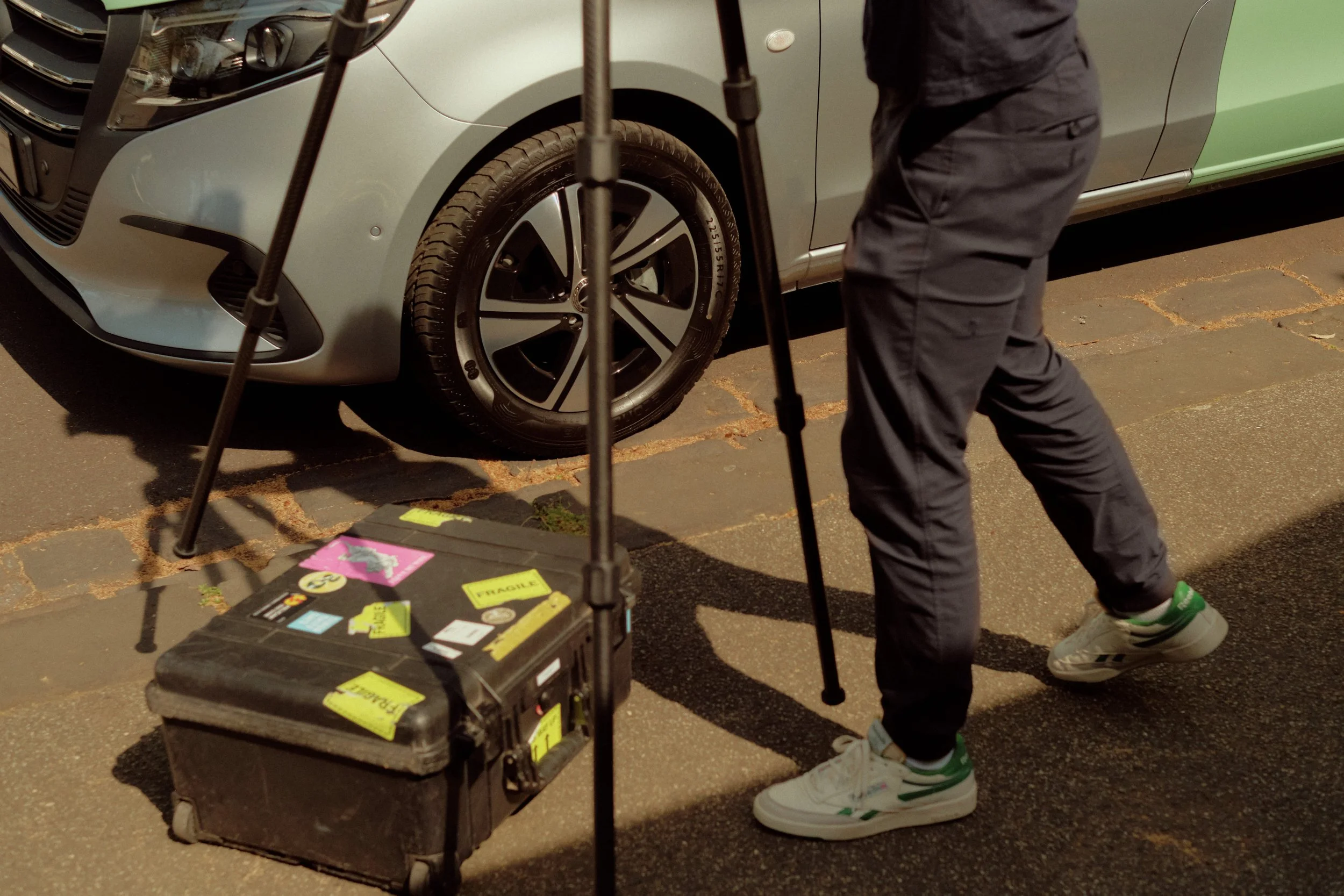 Vito VS20 x Simon Shiff Says_OnTheRoad_SimonShiff_0 18.jpg