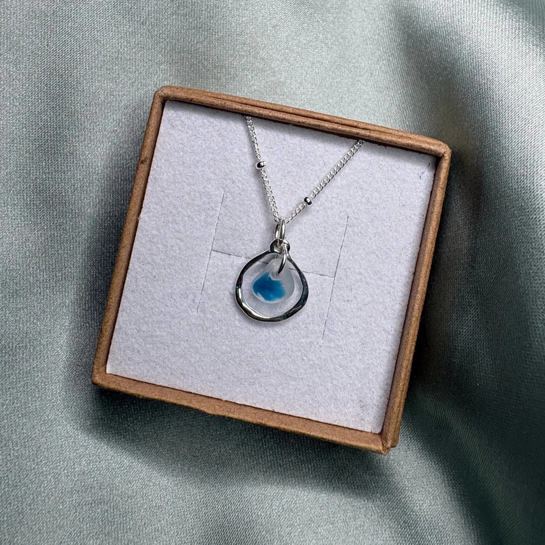 Drift necklace - Teal multi