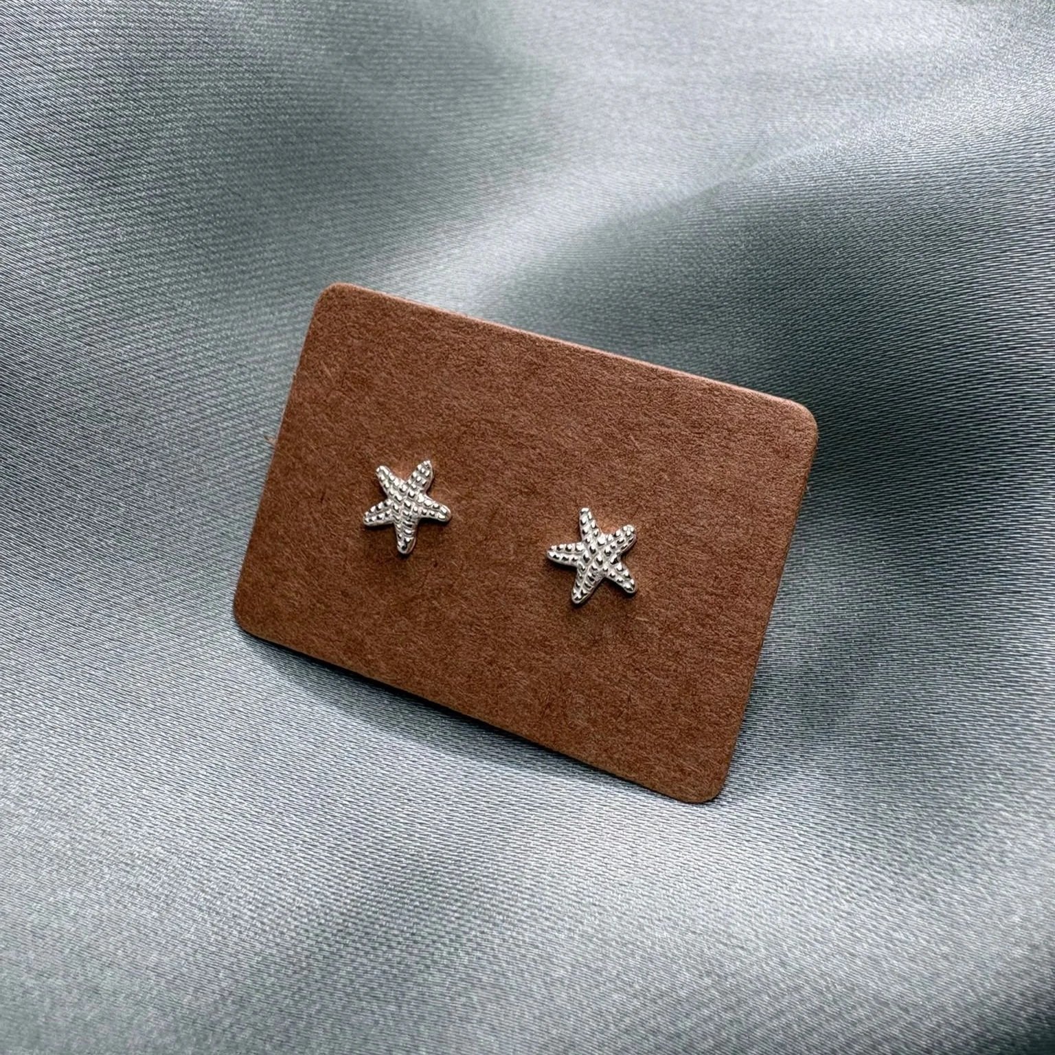 Starfish studs
