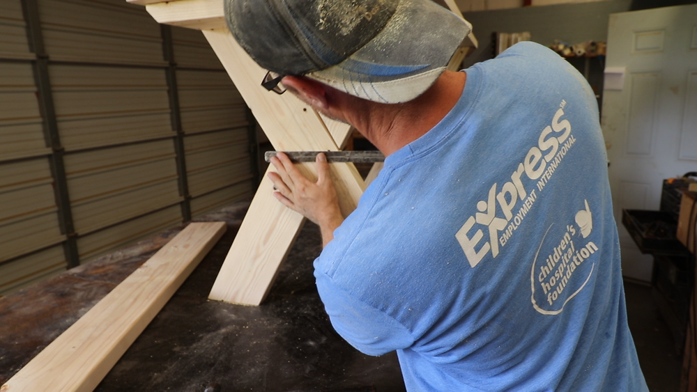 building a wooden  patio table (11).PNG