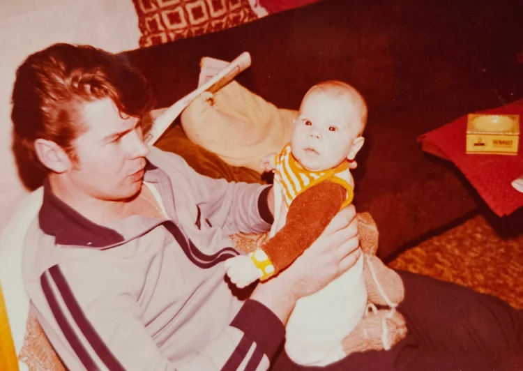 Vater und Sohn, 1975