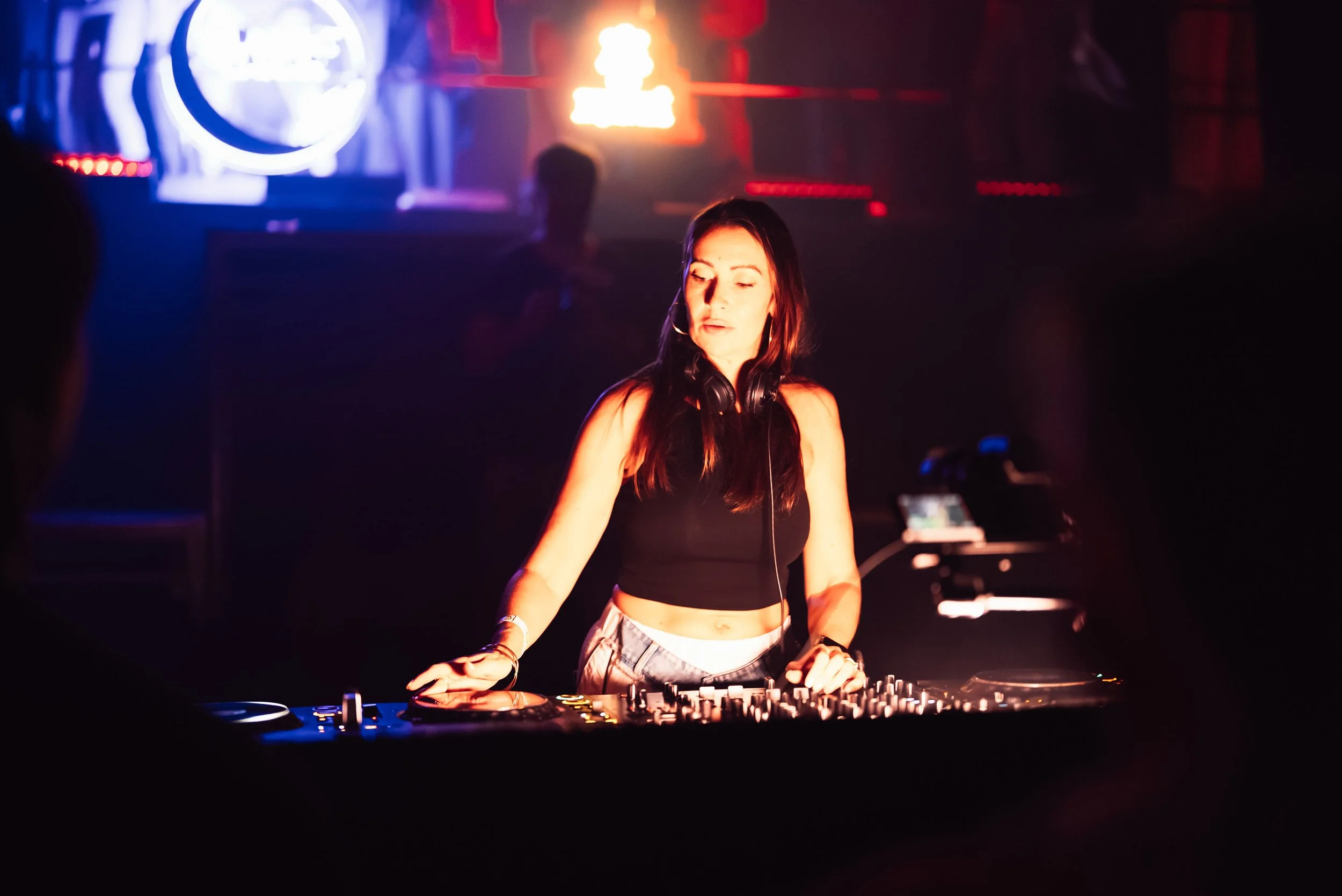 9-25-26_@midnight.caviar_@kunafestival_by-@marginwalk3r--54.jpg