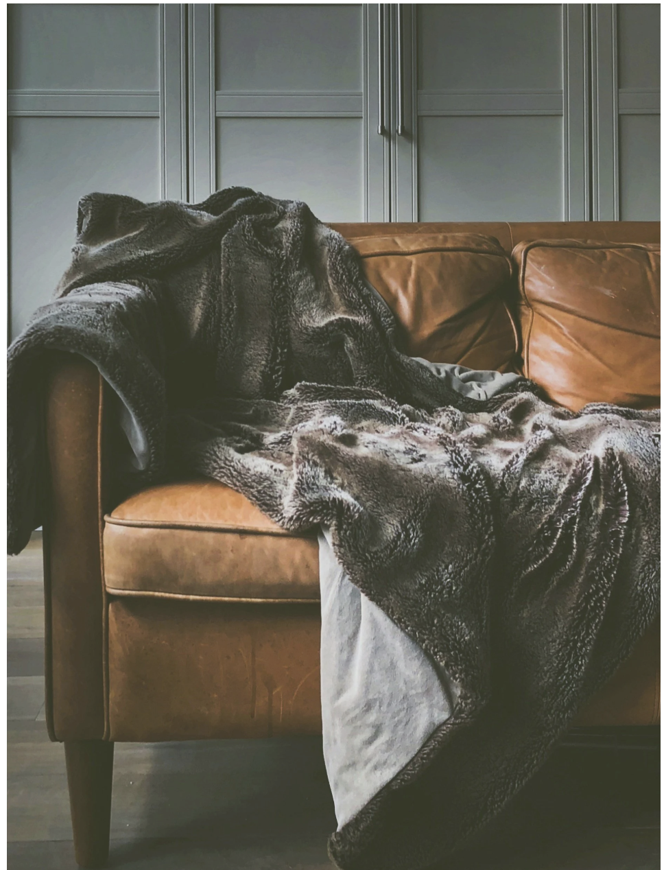 The Softening: Netflix, Comfy Blankets and The Art Of Doing Less.