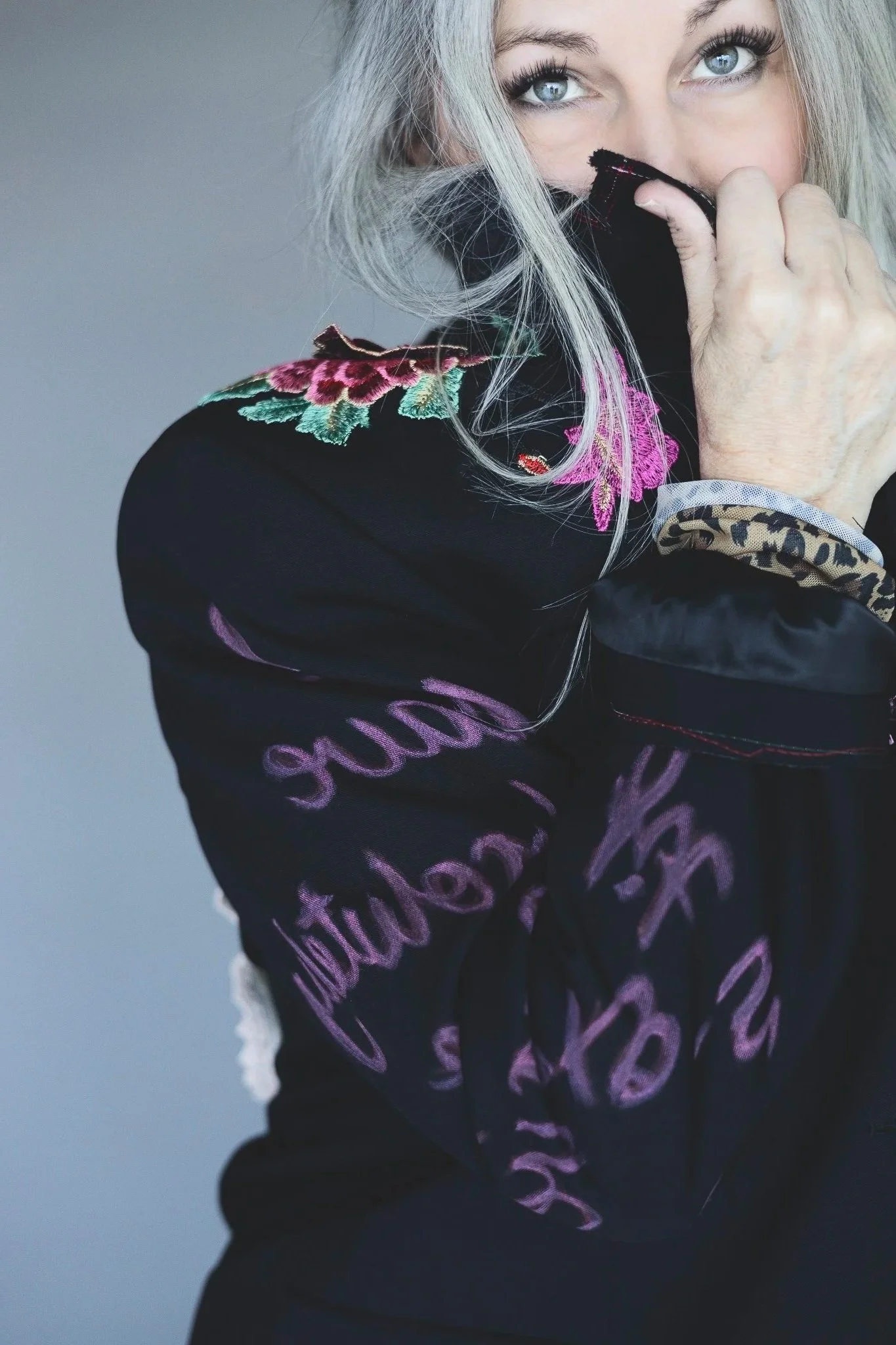 Amanda+Queen+Jacket-3+Mattes+09.jpg
