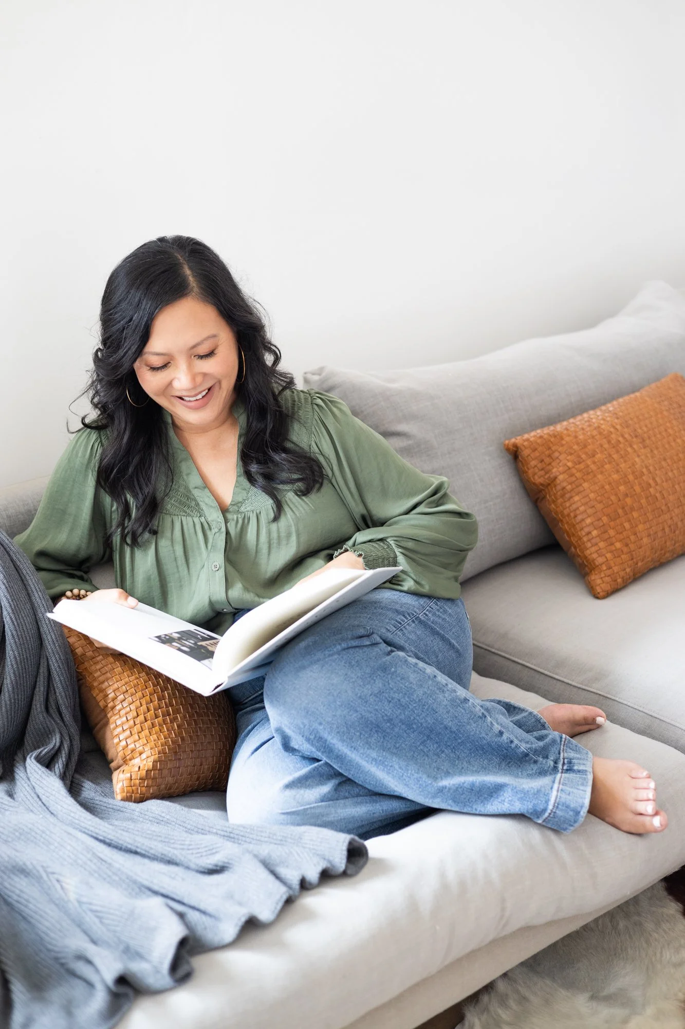 Caroline Sofa-7.jpg