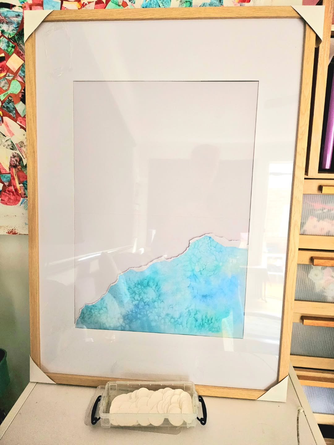 Getting ready for a special collaborative art project for @blind_bight_community_centre where Open Day visitor's on Sat Feb 28 from 11:45am will be able to add a drawing and watercolour of a shell to this frame which will go on display at the Centre.