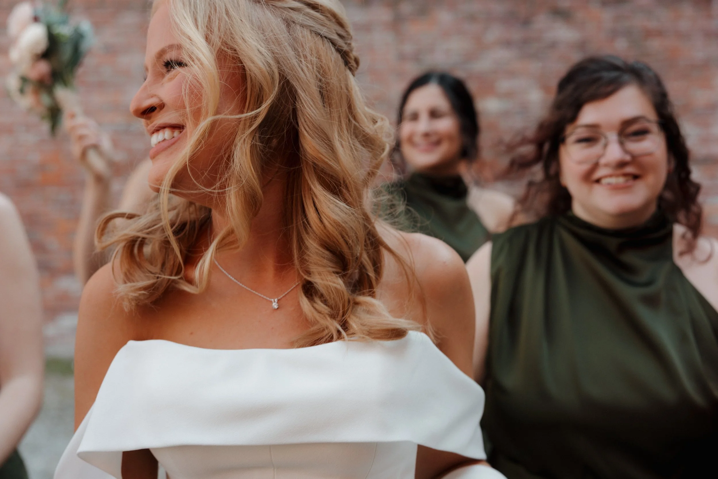 WeddingParty-126.jpg
