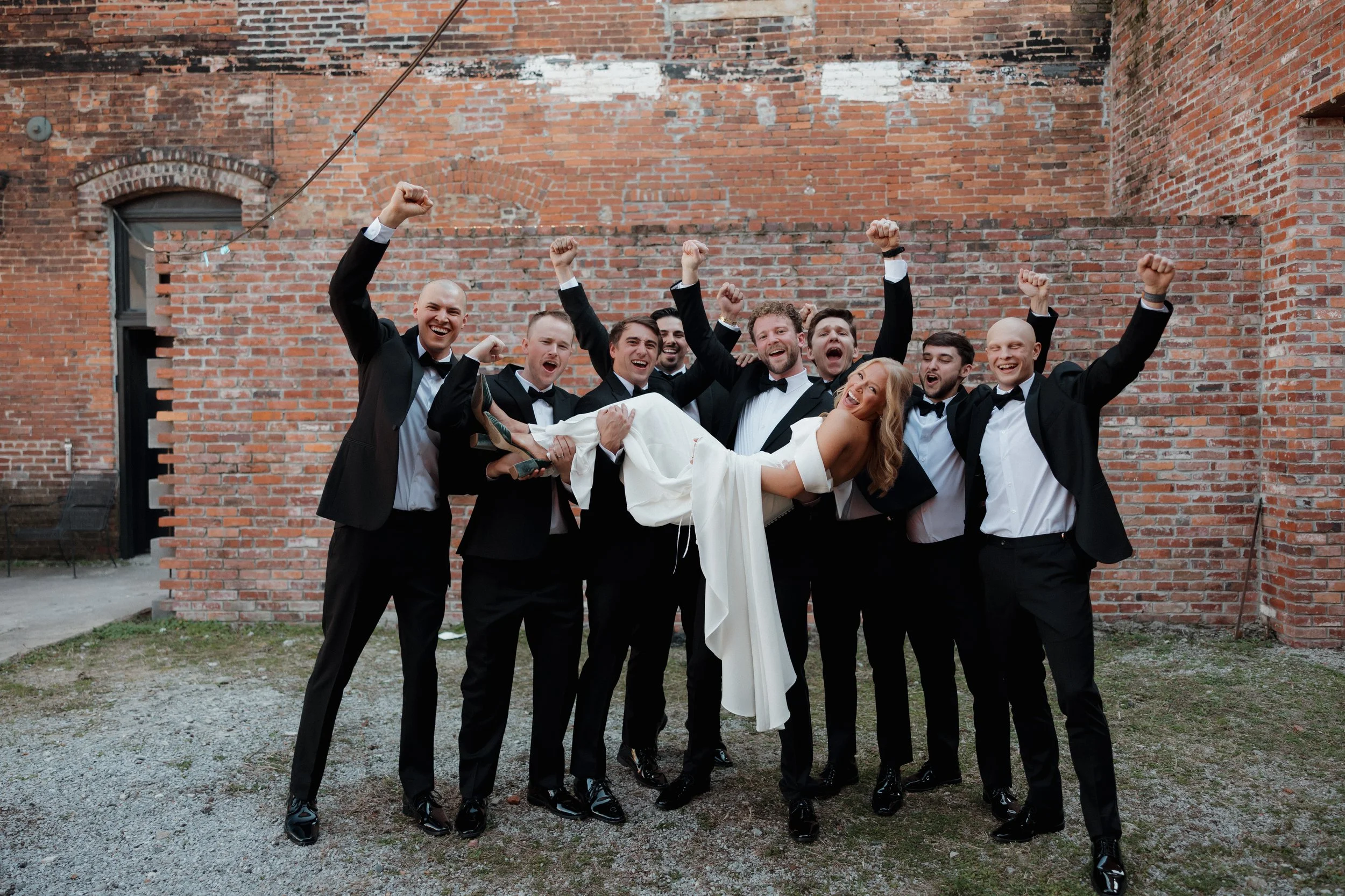 WeddingParty-139.jpg