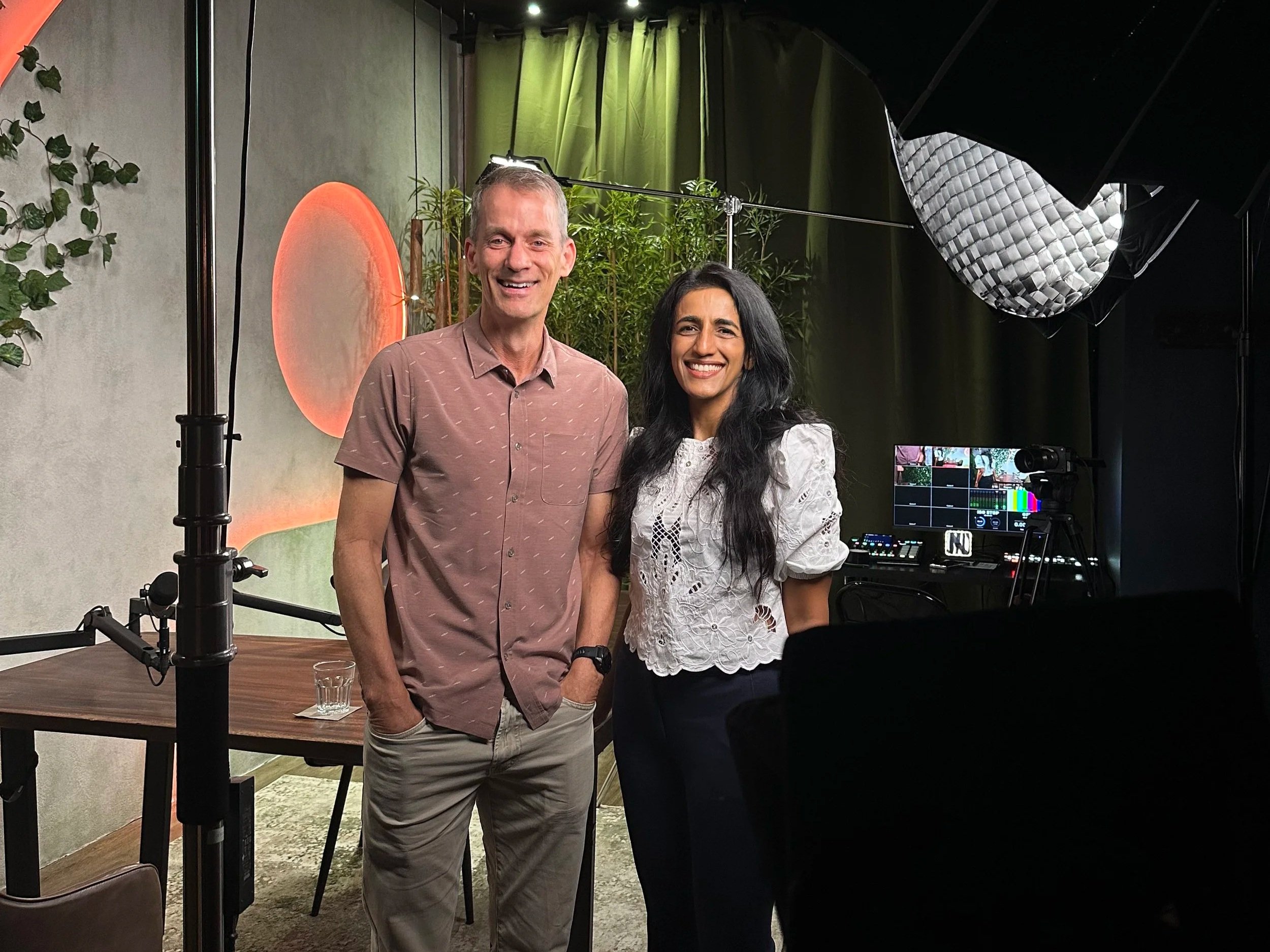 Dr. Ayesha Khanna, Host of AI Across Borders, with Jeff Dean, Chief Scientist at Google