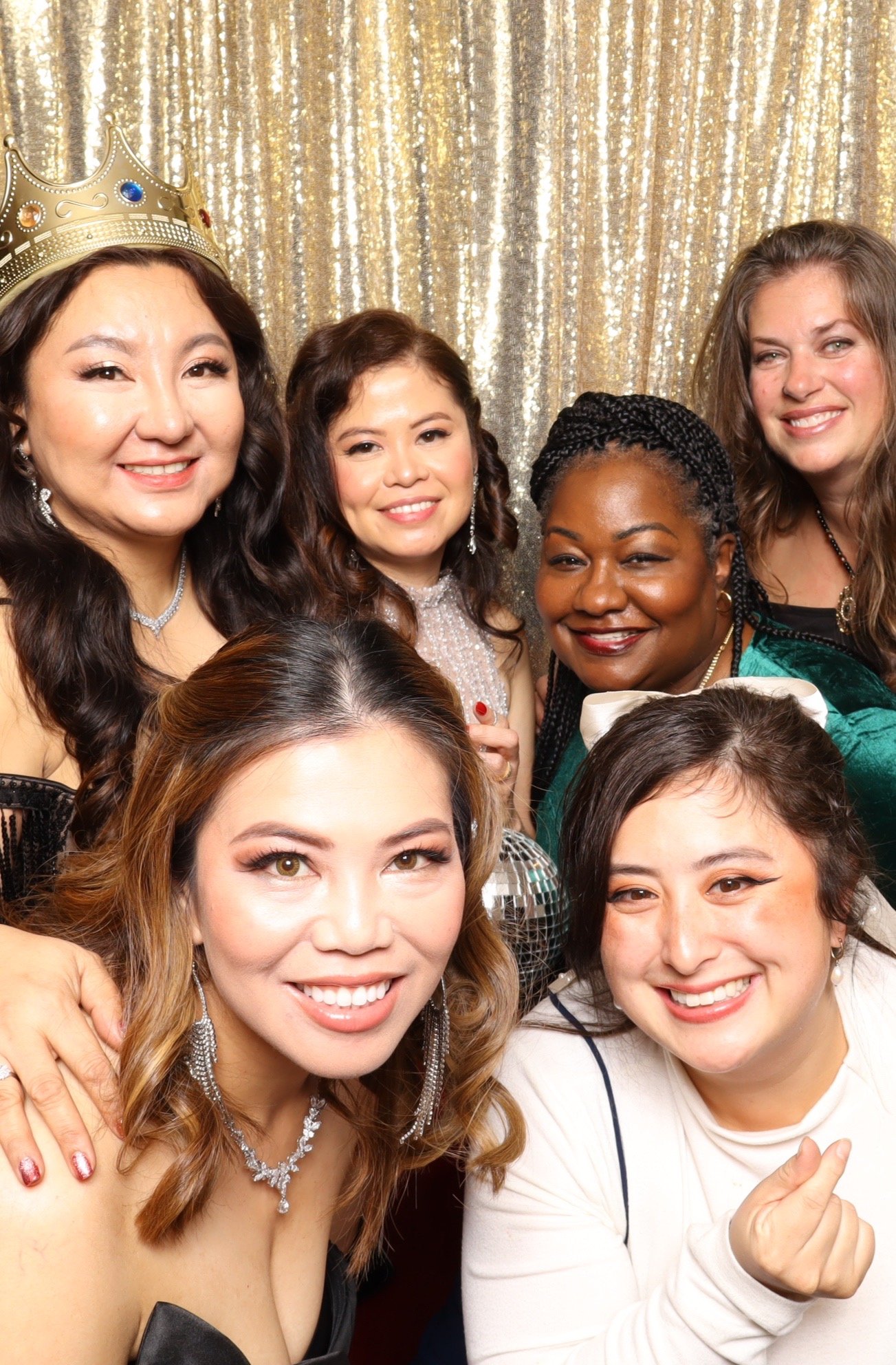 4 Seasons Photobooth covering a corporate function at a luxury hotel in the Bay Area, Fairfield, California. Theme was VIP Red Carpet