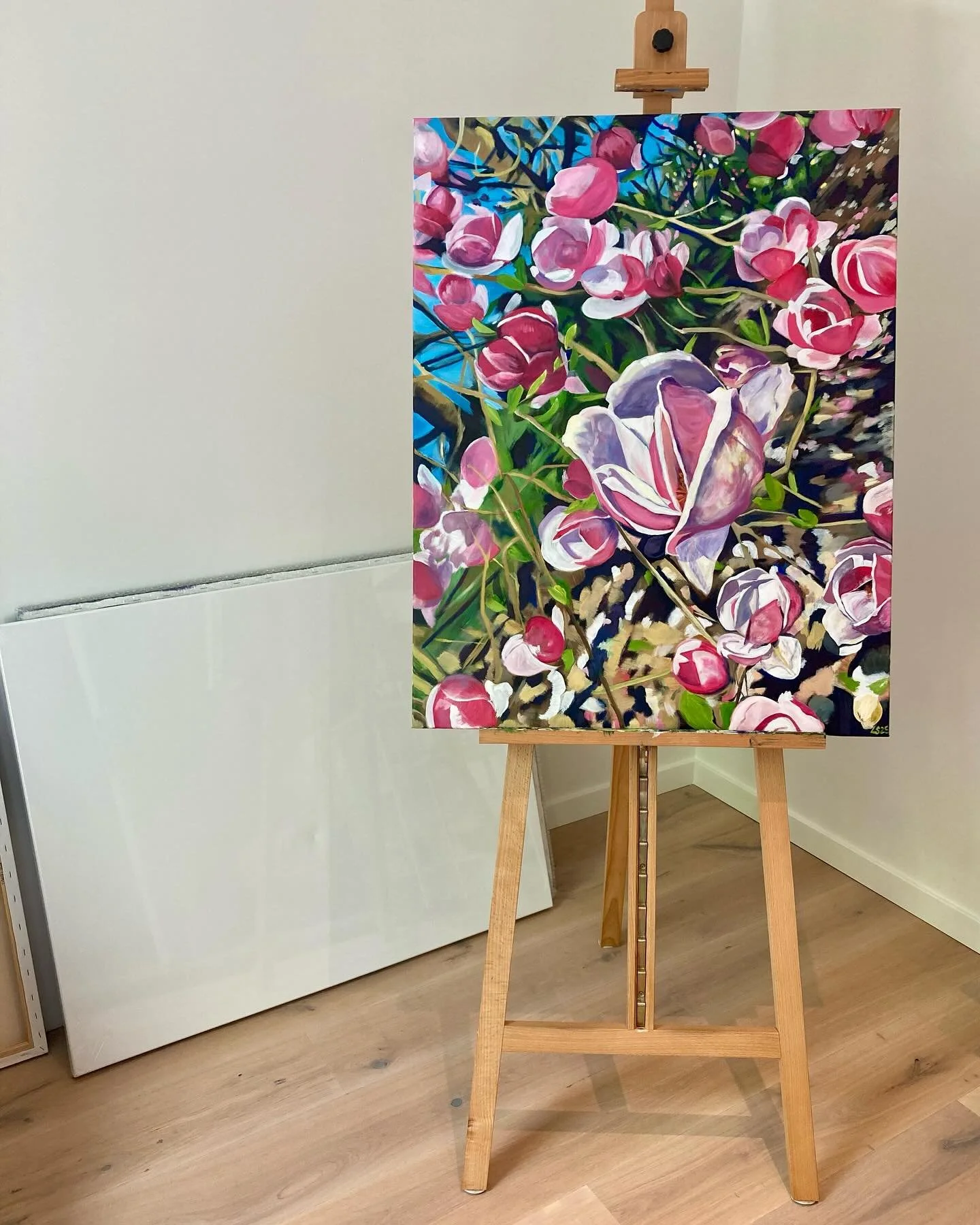 Fresh off the easel: Magnolia Marvel, 80 x 100 cm, acrylic on canvas, 2025. 

This spring I visited Arboretum Wespelaar in Haacht. The Arboretum is well known for its collection of magnolias, which bloom brilliantly for a short window of time each sp