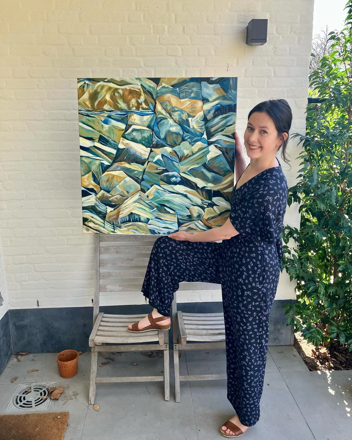 &ldquo;NS Cliffs 1&rdquo;, 80 x 80 cm, acrylic on canvas, 2025. I worked on this painting over the course of many months and am thrilled to share the finished product!

The inspiration came from a trip to Nova Scotia, Canada last summer. The Ovens Na