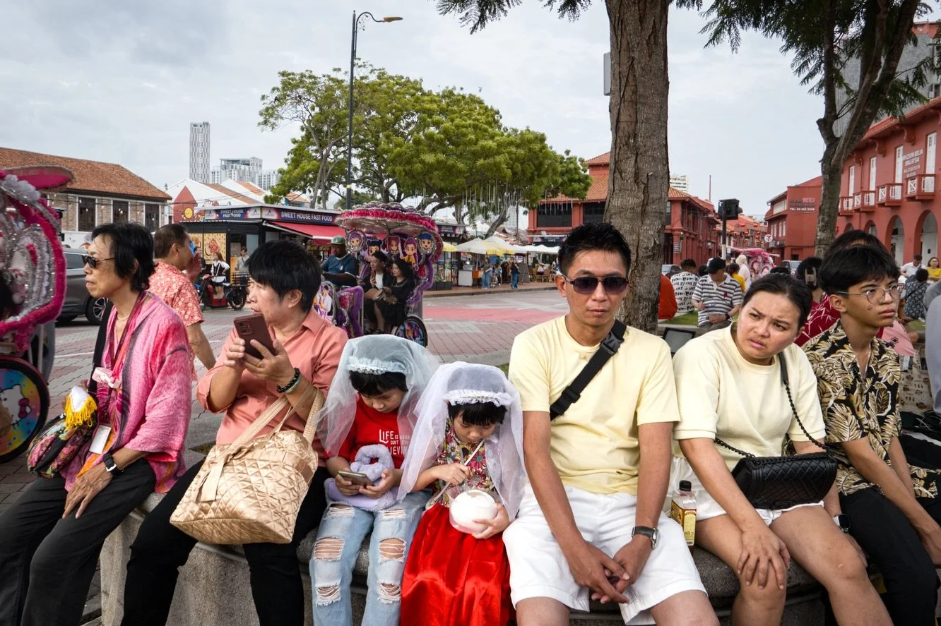 Between destinations.

#lensculture #spicollective #street_macadam #street_avengers #collagewise