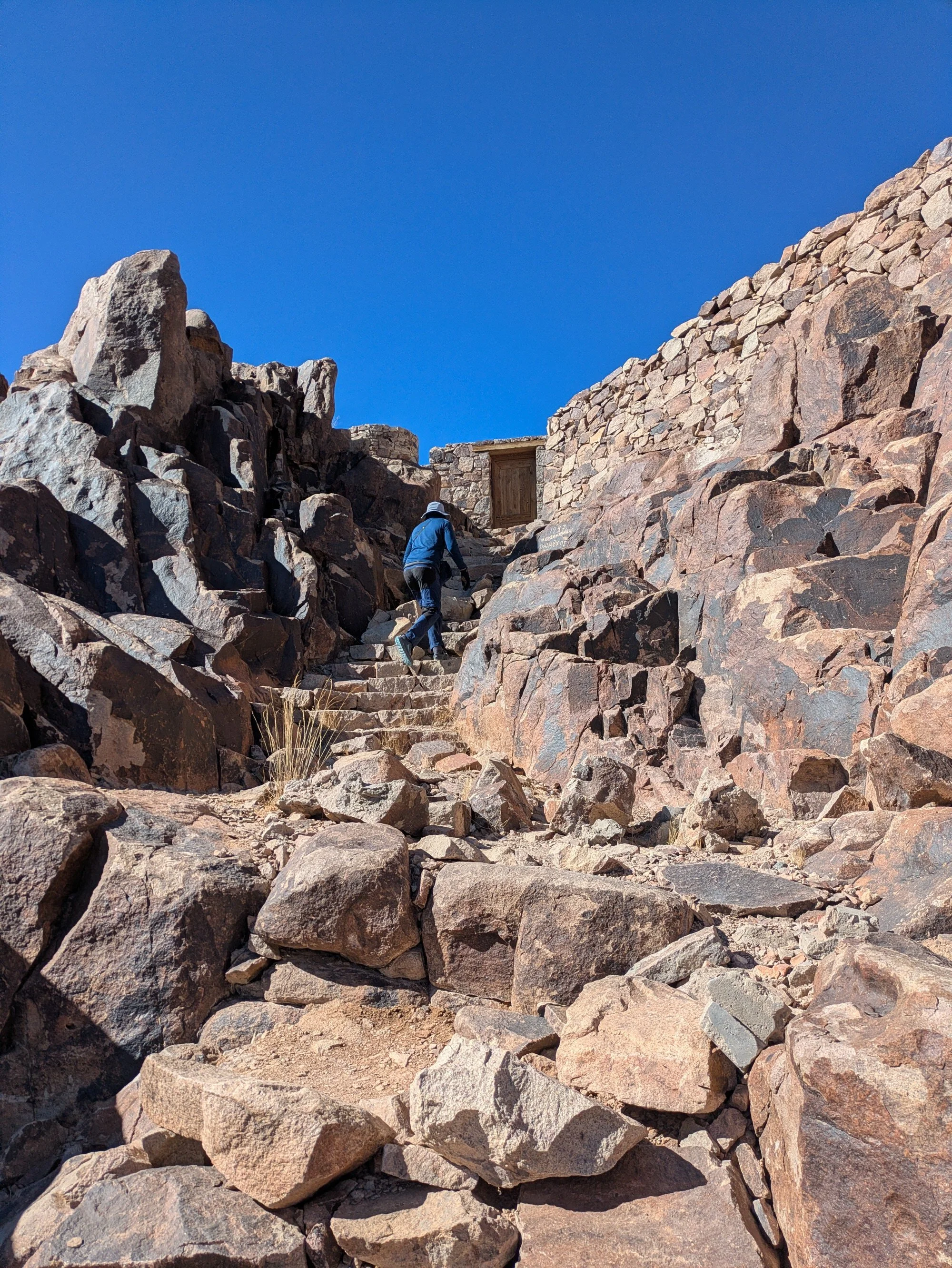 mount catherine descent 1.jpg