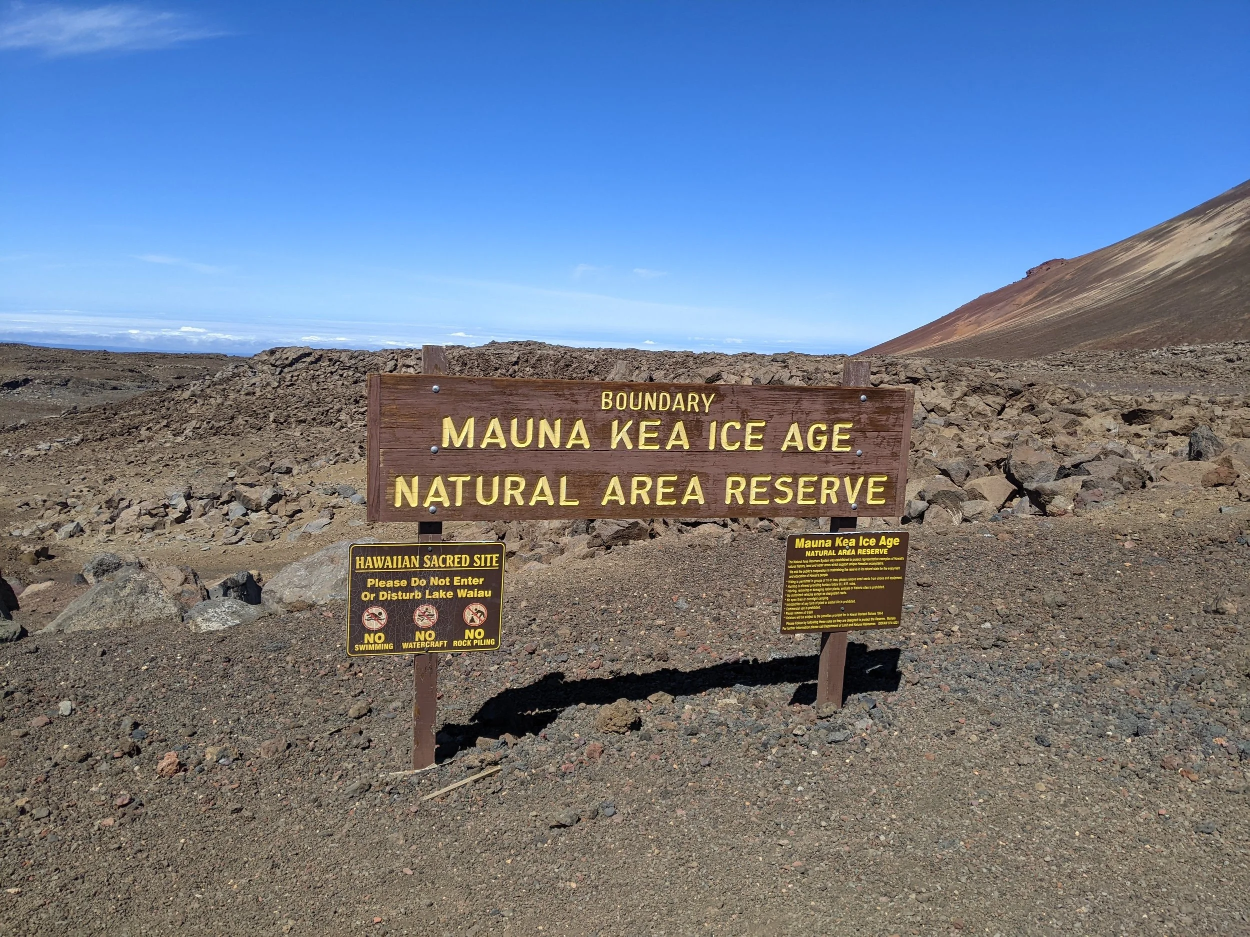 Mauna Kea + Mauna Loa