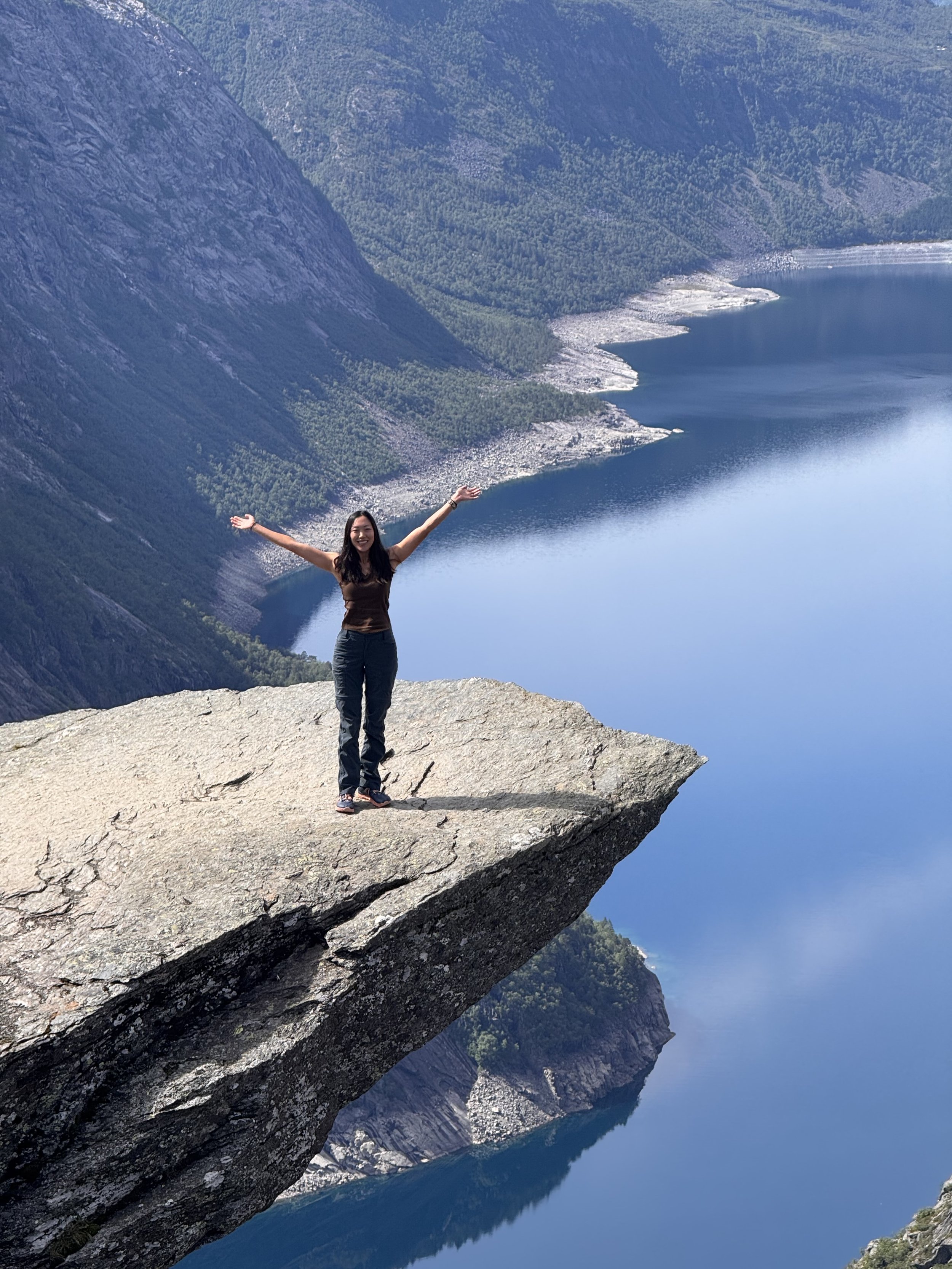Trolltunga7.jpeg