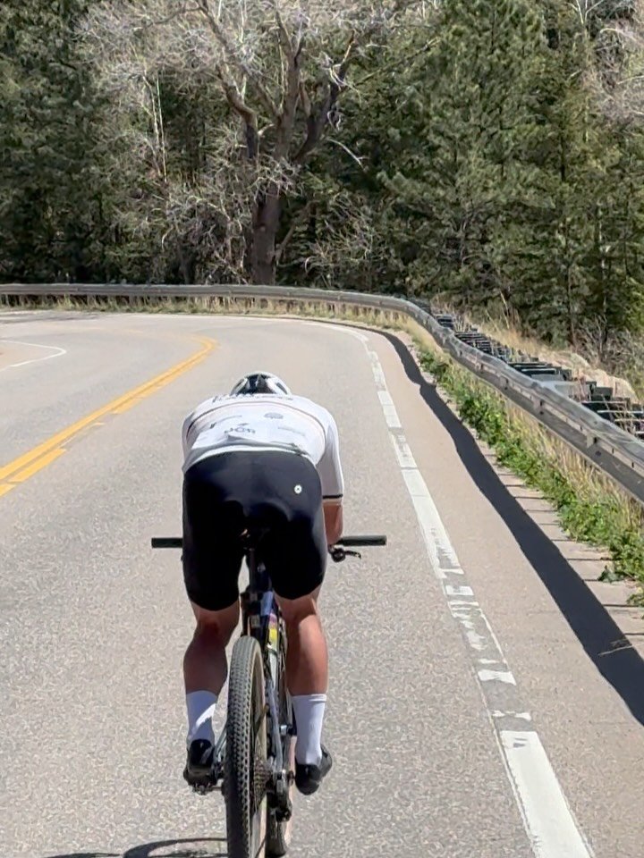Final prep before the World Cups kick off next week 🔥

Compared to previous seasons, this year I'll be giving them my full focus. There's a lot to learn at this level, and I'm looking forward to the challenge ahead! 

🎥 @jerrydu4