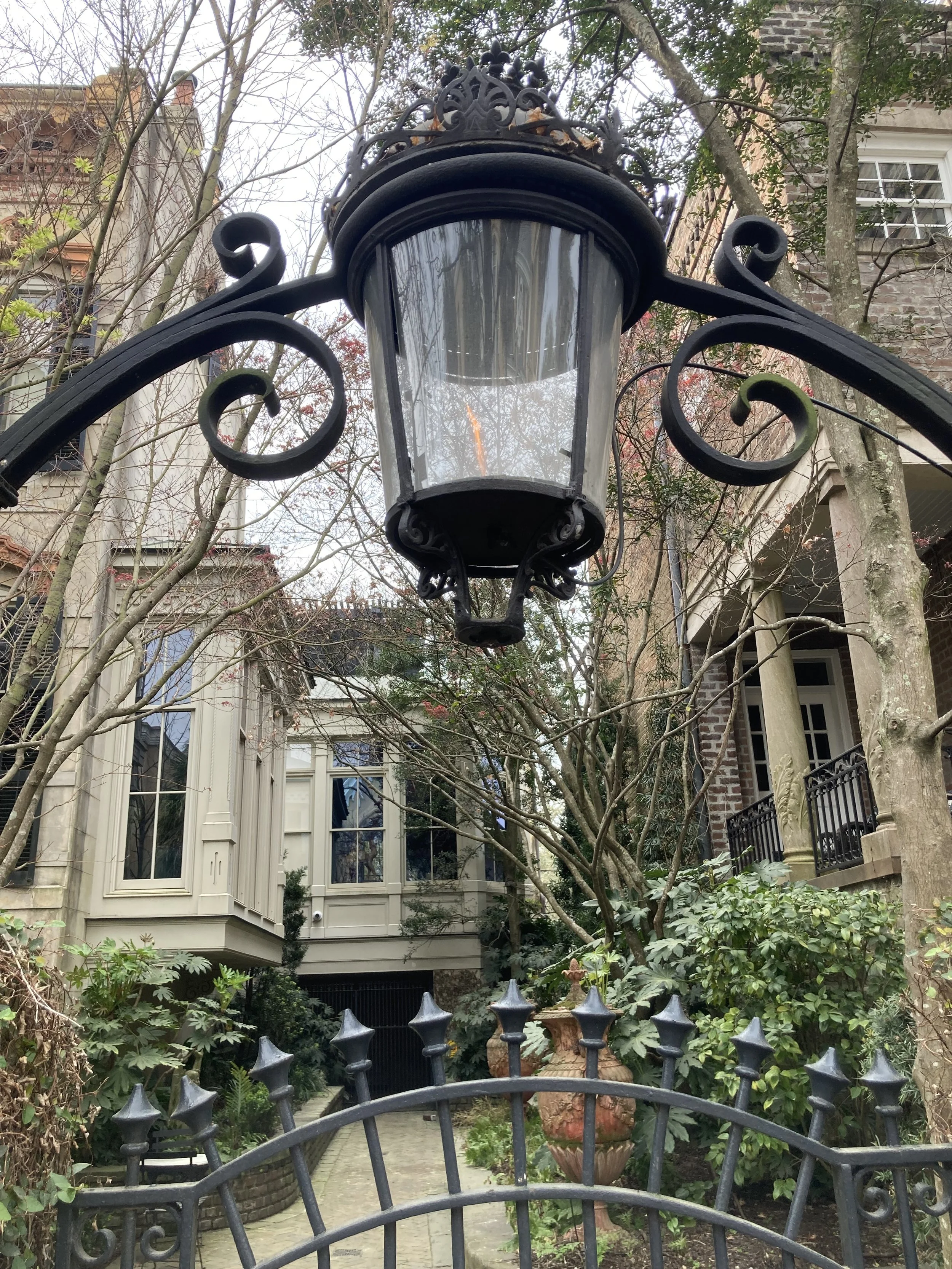Ironwork - Rowland Hse Gaslight Gate.JPG