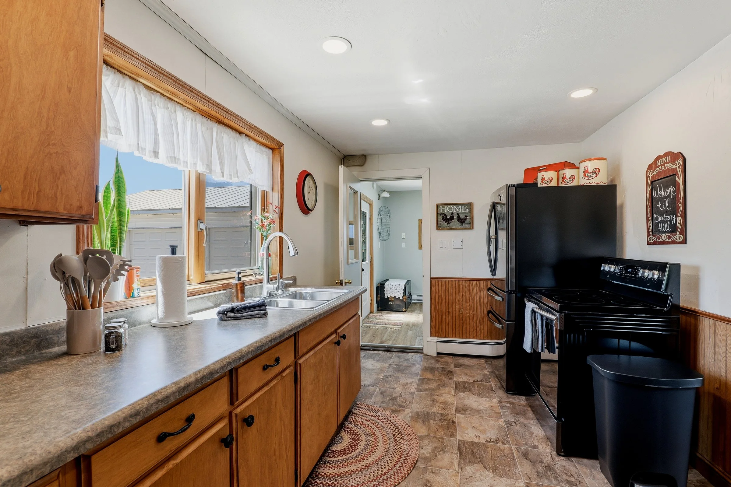 N4960BlueberryLn-7.jpg