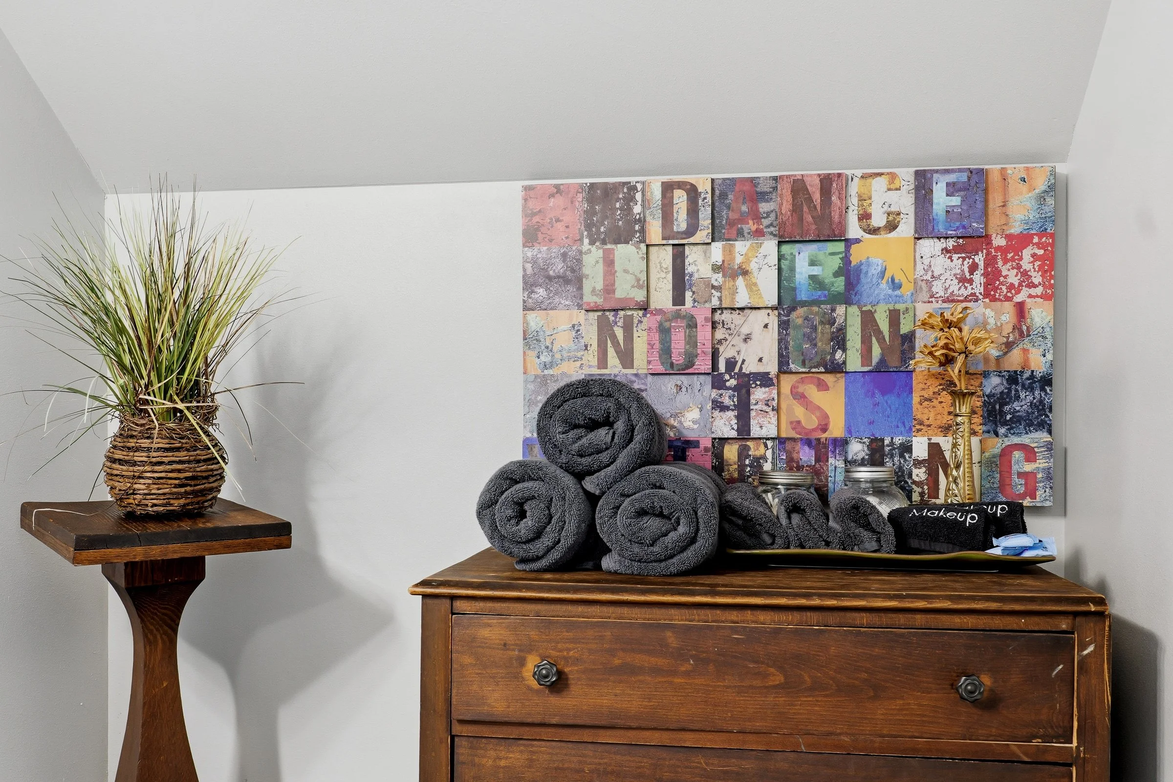 N4960BlueberryLn-34.jpg