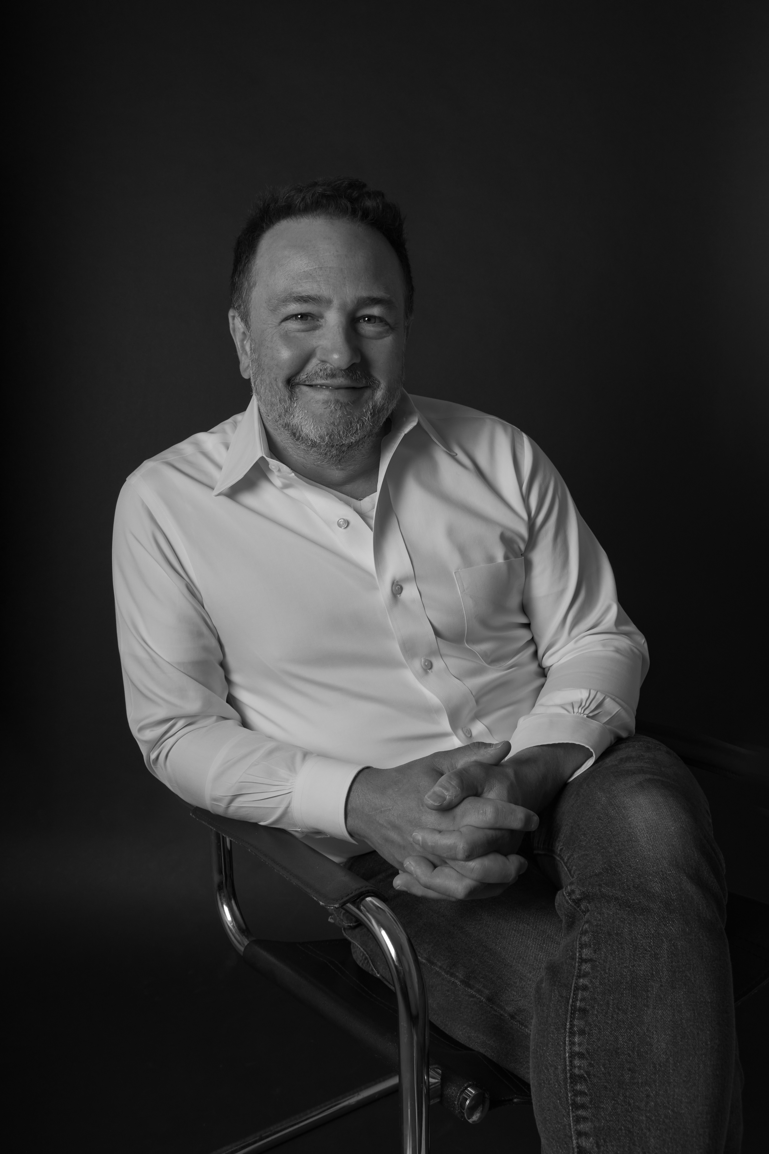 Martin Dessureaux Colour Black-2.png