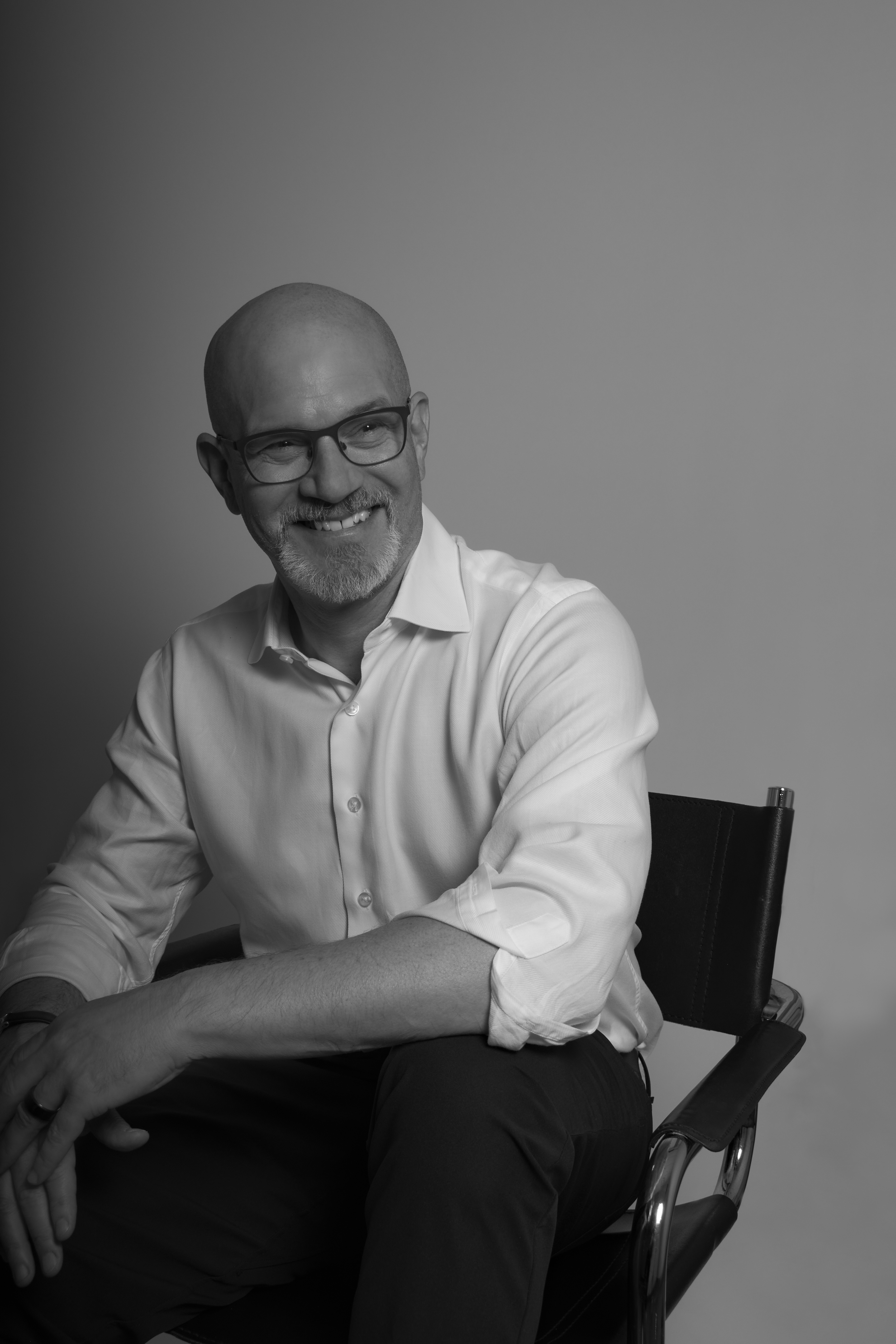 Richard Heft Colour White-2.png