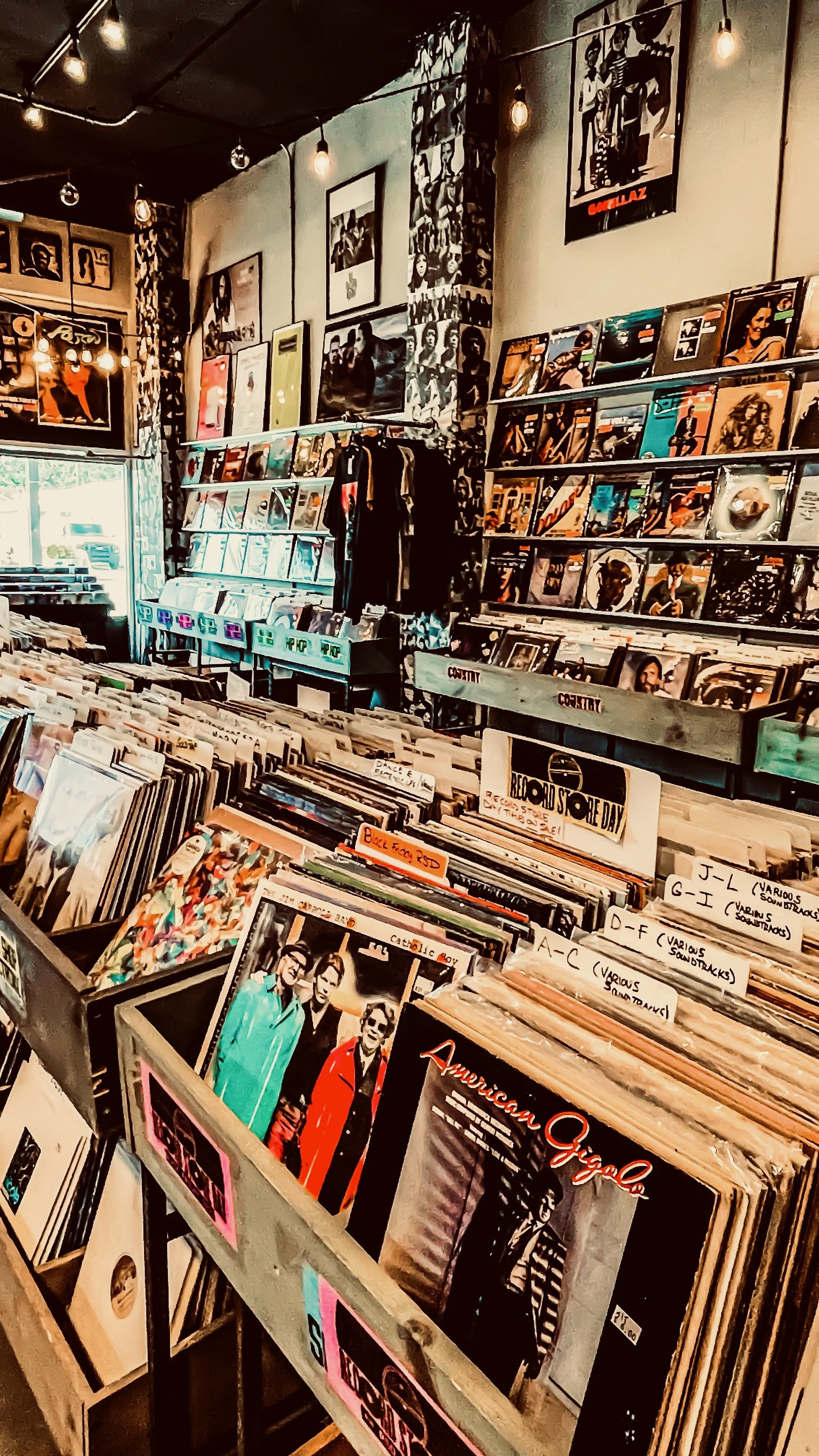 Locations — Remix Record Shop