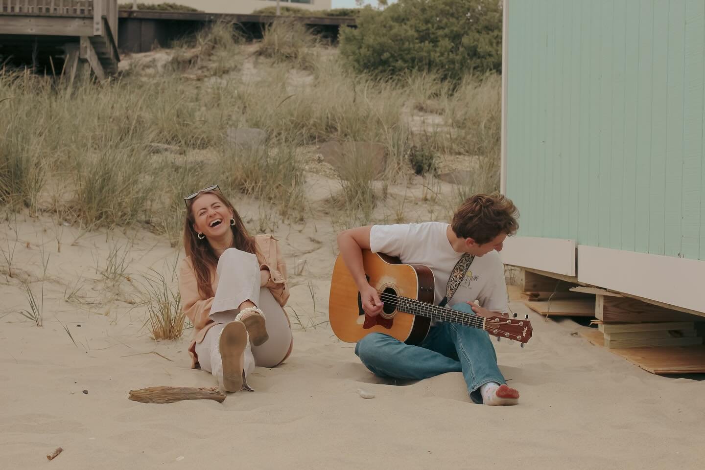 Here’s a glimpse at the making of our first track on Letters of Gratitude, Lifeline @oliviamelfi @elijah._elias.
Swipe for a surprise π
More to come soon!
#newmusic #summer #grateful