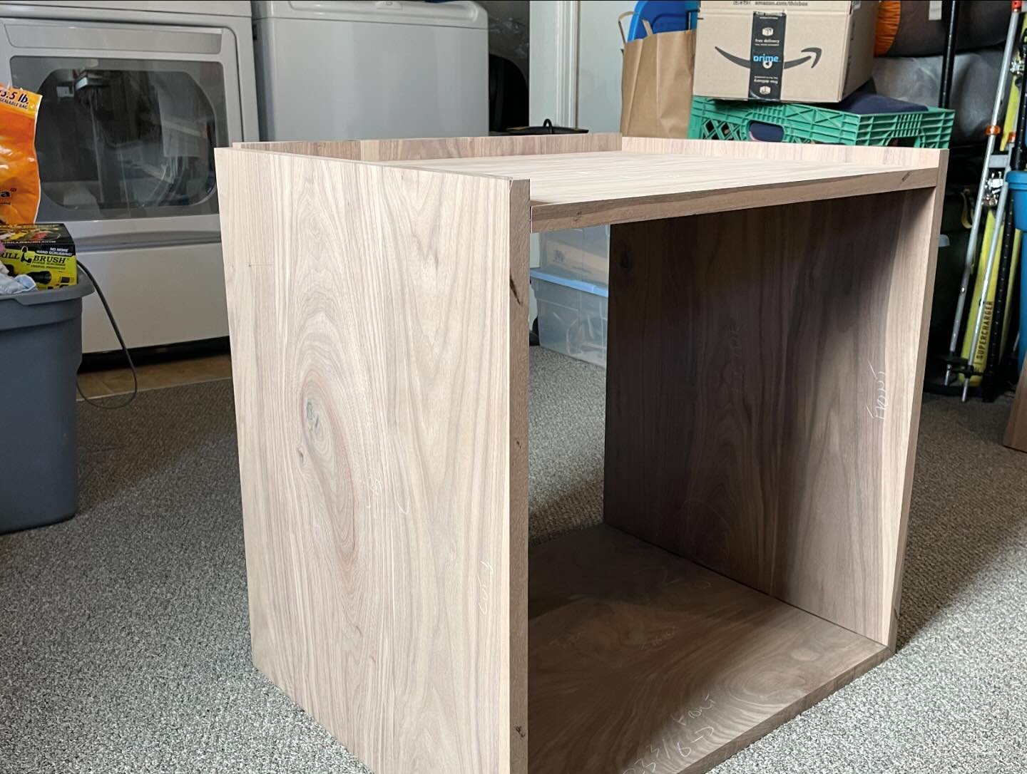 From panels to boxes, feels good to finally start seeing these two projects take shape. Both #midcenturymodern inspired the desk and bookcase/cabinet will feature tapered legs and clean lines. 
.
.
#wood #woodworker #woodworking #interiordesign #cust