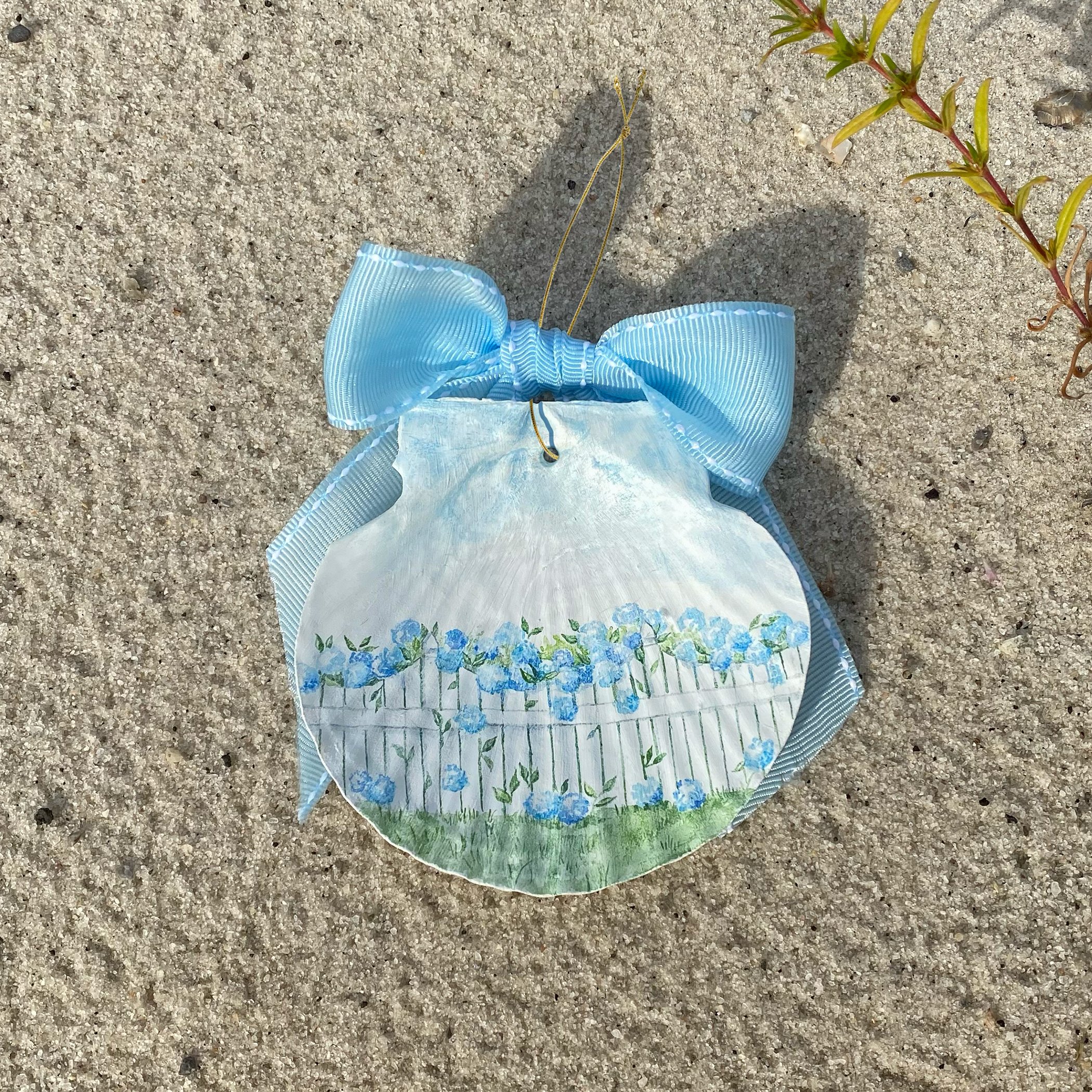 BAYBERRYKATE_HYDRANGEASEASHELL.jpg