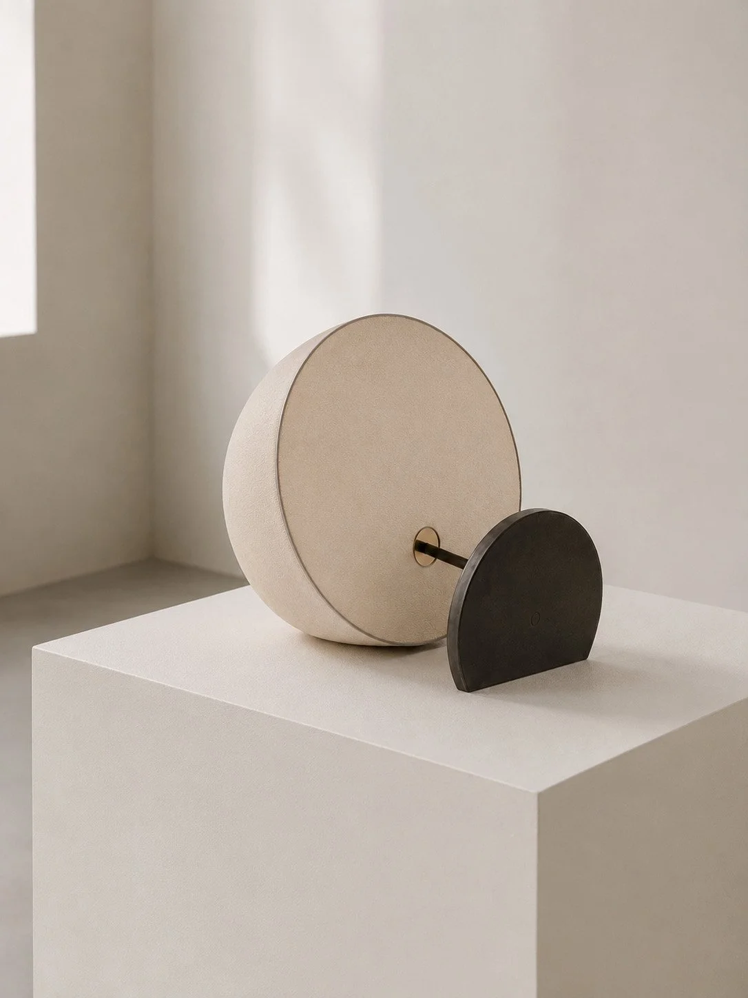 Rendered design study of The Fallen Lamp, Round Version