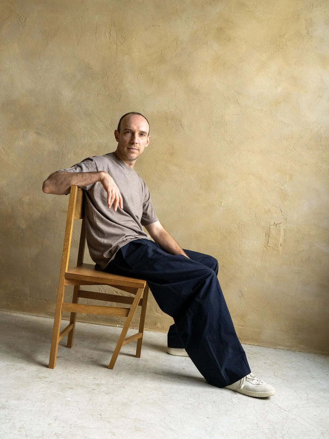 The Typical aTypical chair is the first self-questioning device that Martin Lenclos presented at a furniture fair in NYC