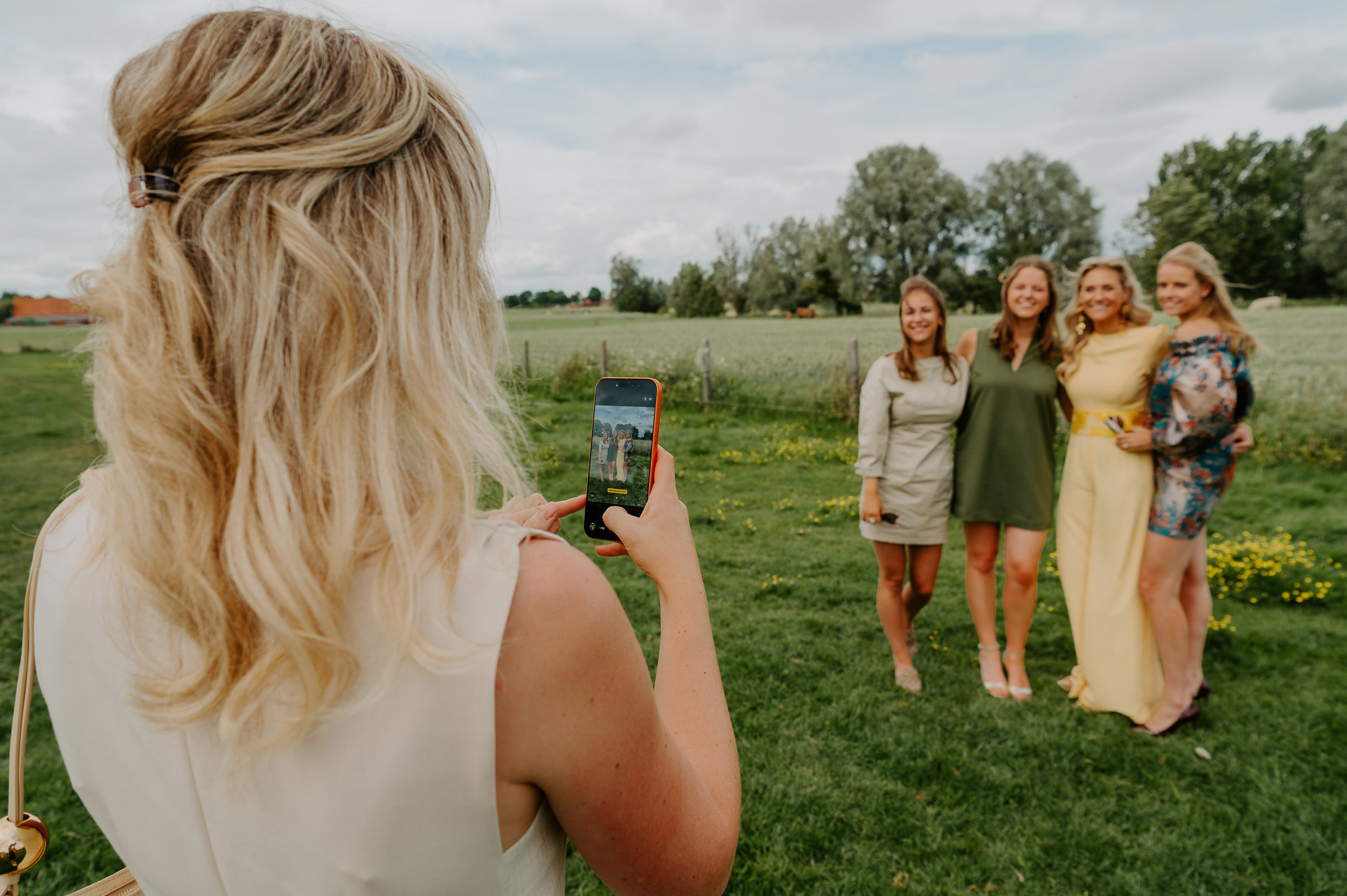 gezinsfotografie, gezinsshoot, gezinsreportage, kind, kinderen, newborn, newbornfotografie, baby, familieshoot, familiefoto's, familiefotografie, feest, feestfotografie, feestshoot