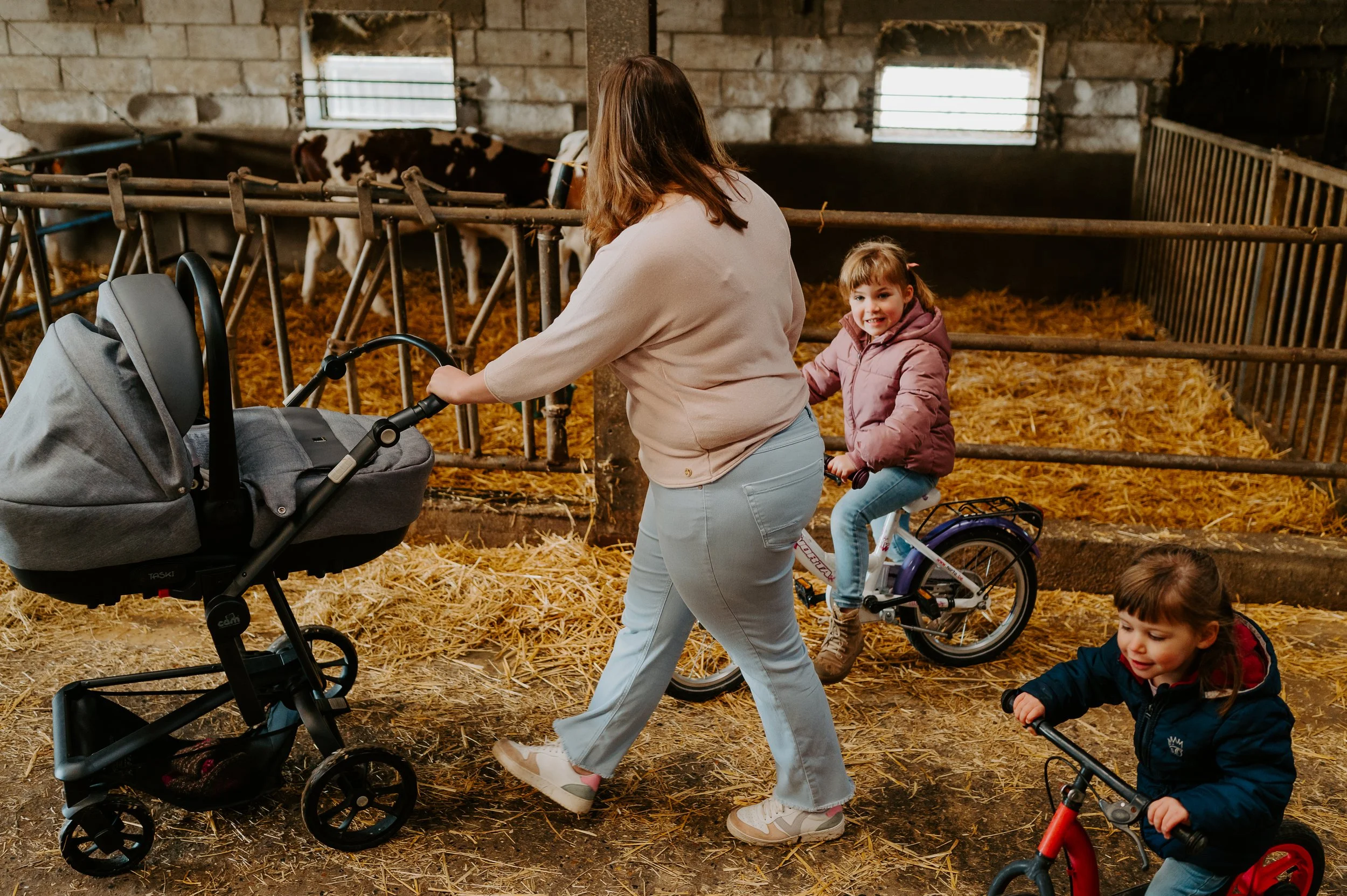 gezinsfotografie, gezinsshoot, gezinsreportage, kind, kinderen, newborn, newbornfotografie, baby, familieshoot, familiefoto's, familiefotografie