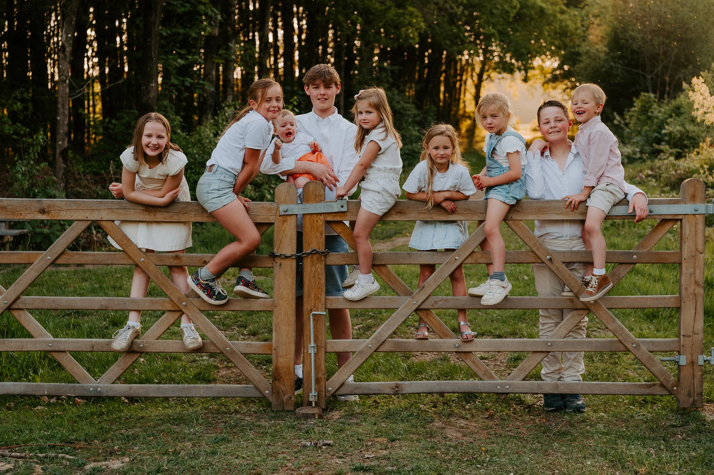 gezinsfotografie, gezinsshoot, gezinsreportage, kind, kinderen, newborn, newbornfotografie, baby, familieshoot, familiefoto's, familiefotografie