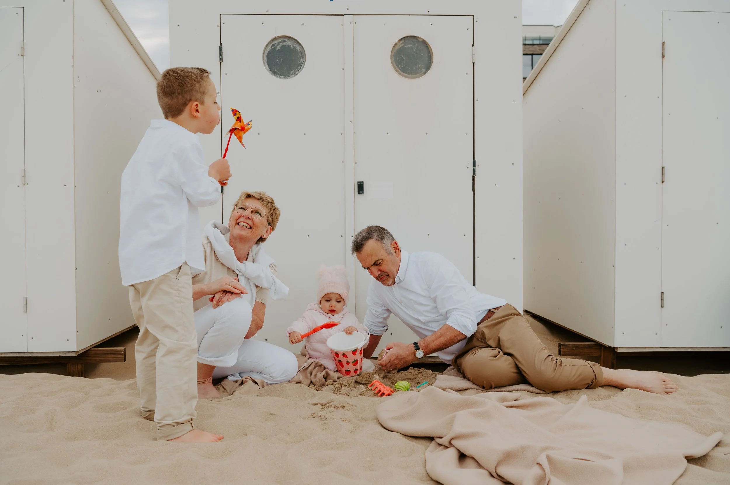 gezinsfotografie, gezinsshoot, gezinsreportage, kind, kinderen, newborn, newbornfotografie, baby, familieshoot, familiefoto's, familiefotografie