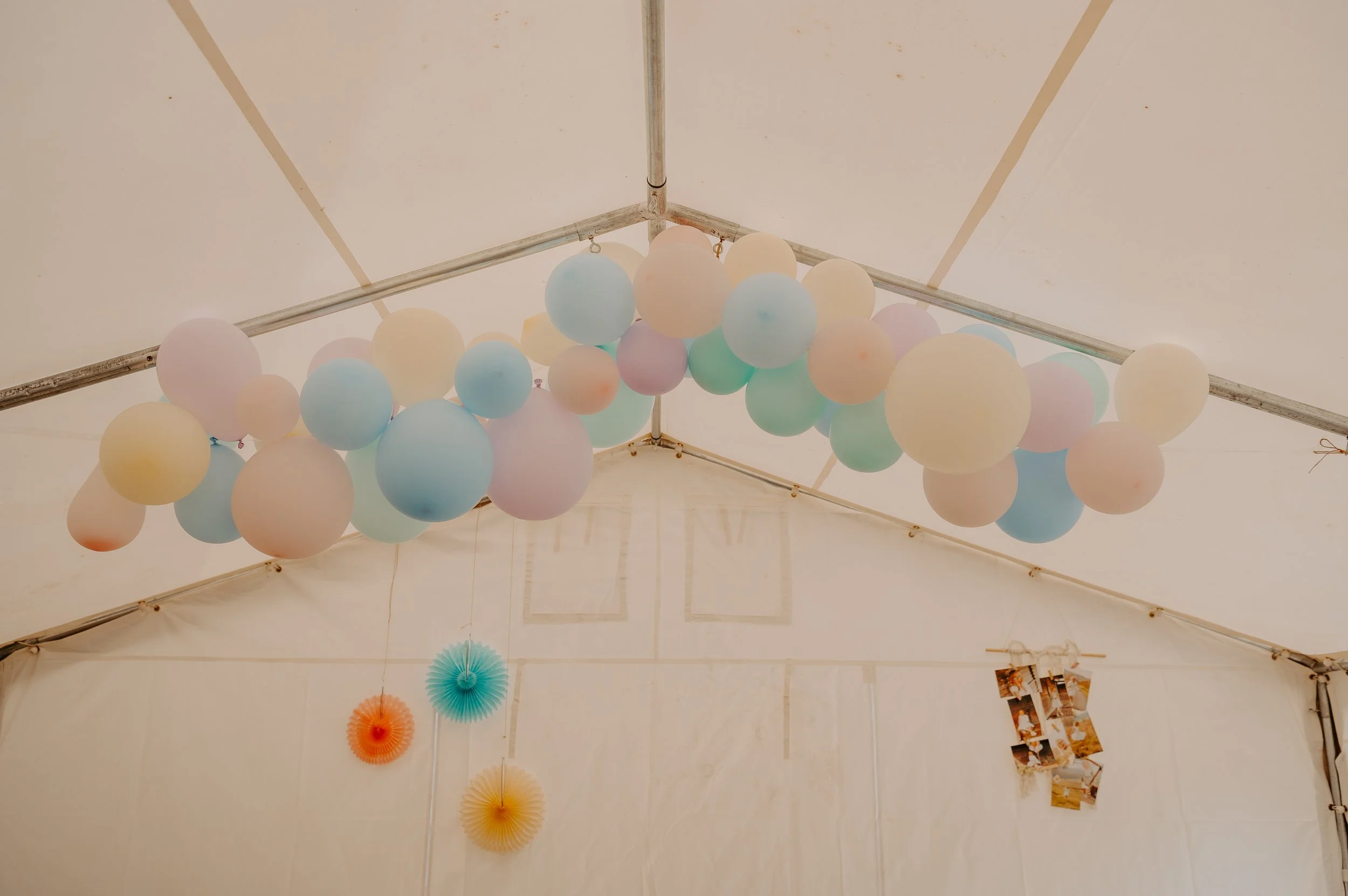 gezinsfotografie, gezinsshoot, gezinsreportage, kind, kinderen, newborn, newbornfotografie, baby, familieshoot, familiefoto's, familiefotografie, feest, feestfotografie, feestshoot
