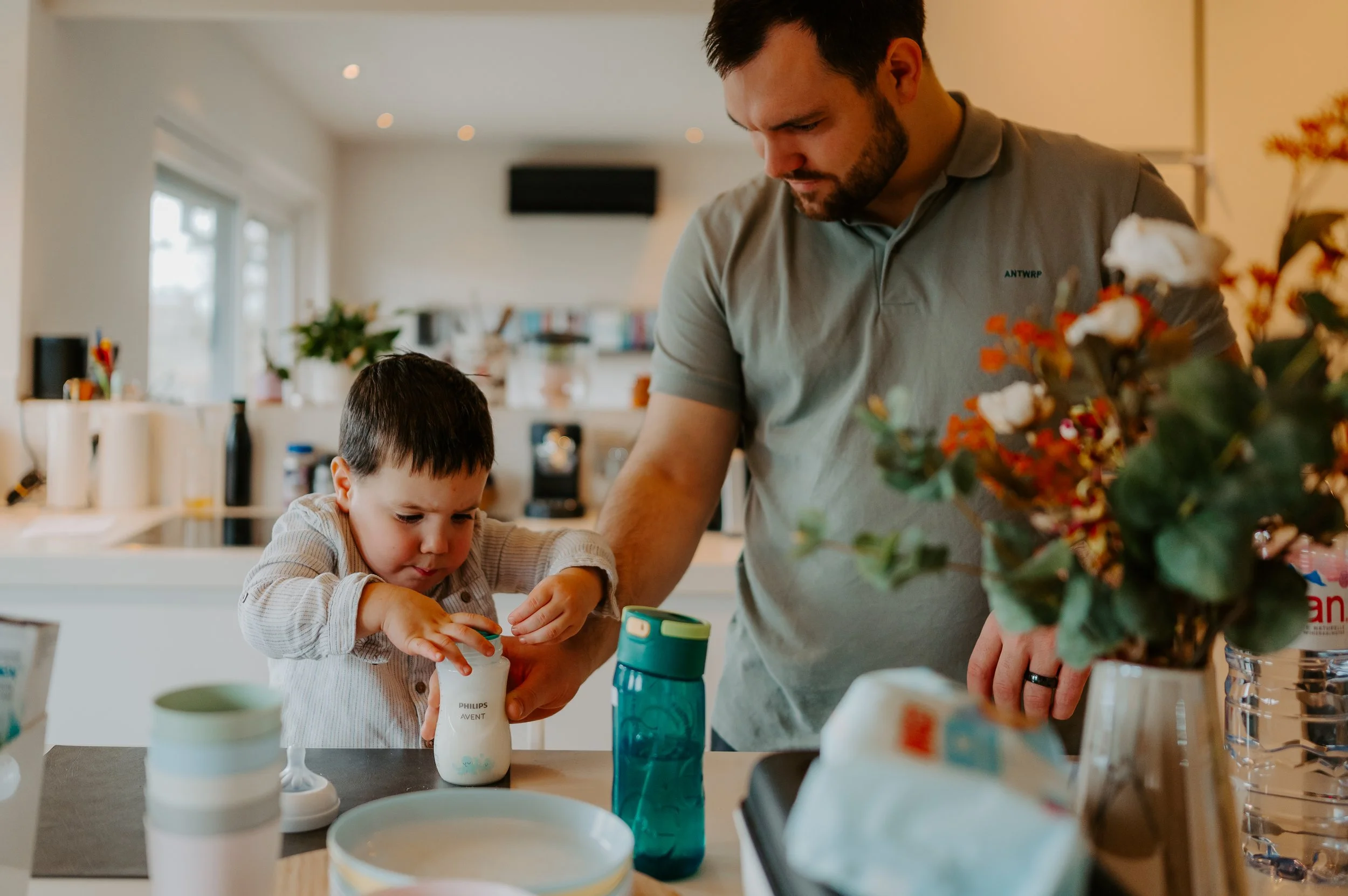 gezinsfotografie, gezinsshoot, gezinsreportage, kind, kinderen, newborn, newbornfotografie, baby, familieshoot, familiefoto's, familiefotografie, feest, feestfotografie, feestshoot
