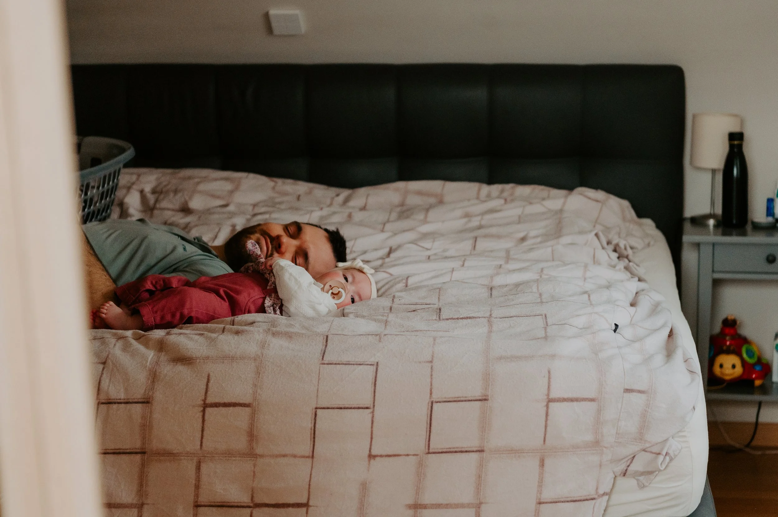 gezinsfotografie, gezinsshoot, gezinsreportage, kind, kinderen, newborn, newbornfotografie, baby, familieshoot, familiefoto's, familiefotografie, feest, feestfotografie, feestshoot

