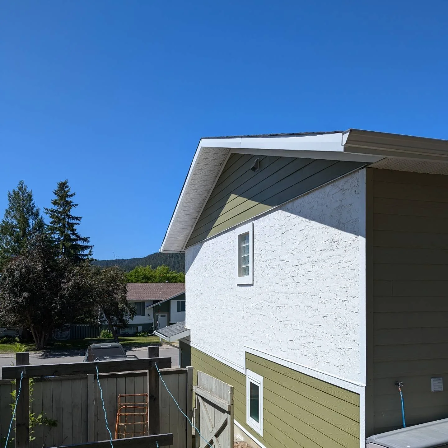 	
Professional siding installation, replacement, and exterior renovations in Williams Lake and the Cariboo Region.
