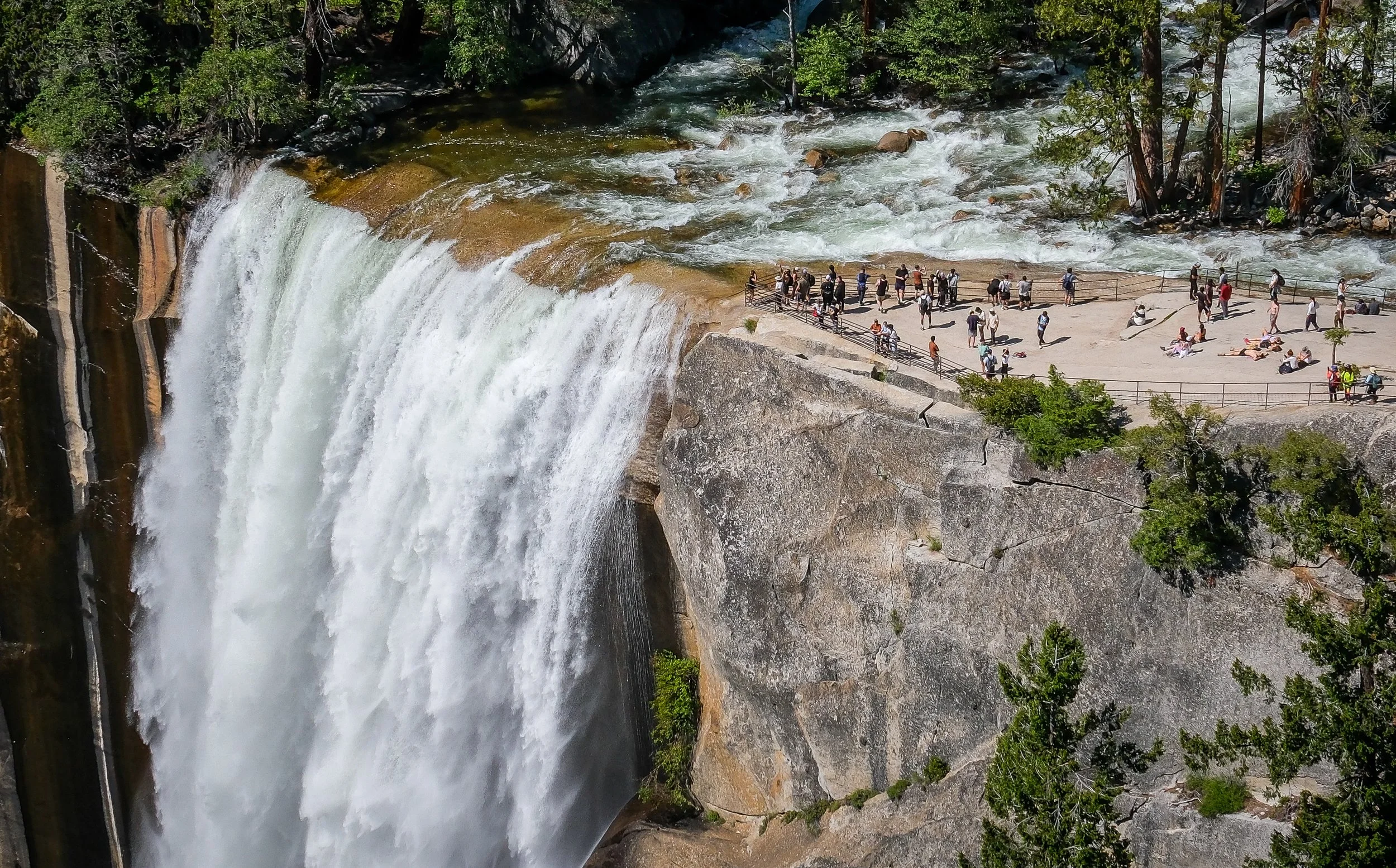 FB mist trail_00010.JPG