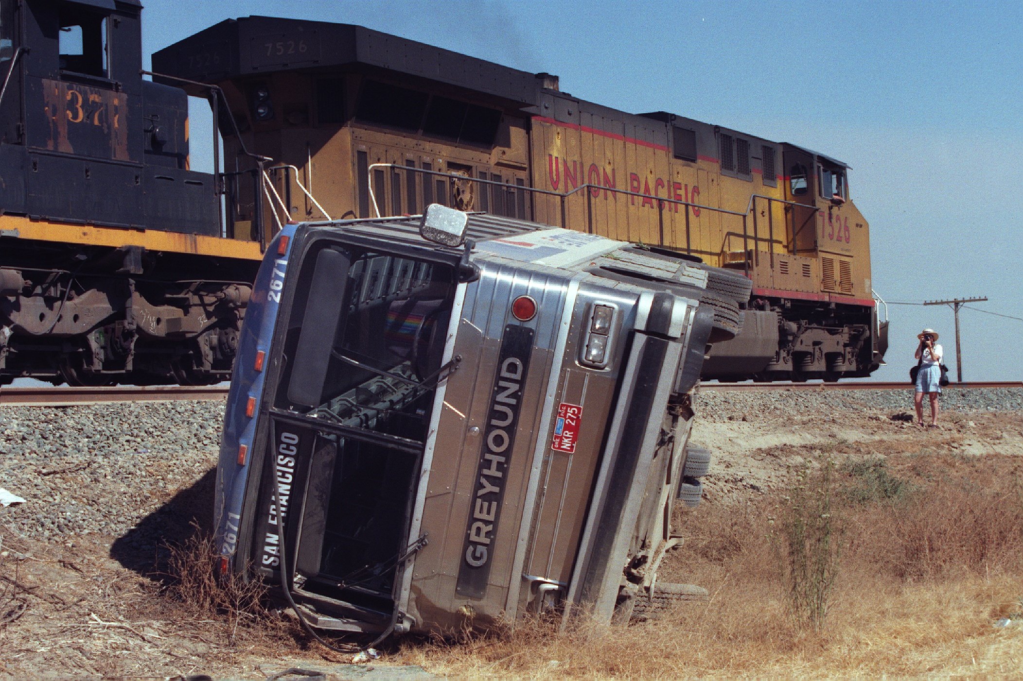 MTD CEK BUS CRASH TRAIN.JPG