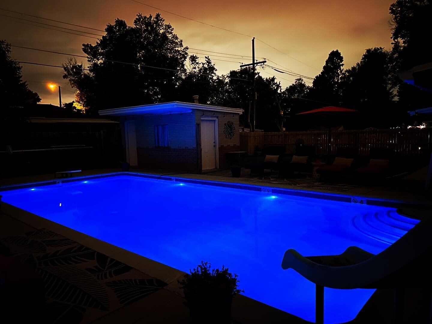 We are so excited, we added new pool lights so our guests can better enjoy those beautiful summer nights! ✨ #poolside #datenight #rentapool #coloradoliving #thingstodoindenver