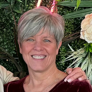 Your Pool Oasis 5-star guest review: Jenn M.