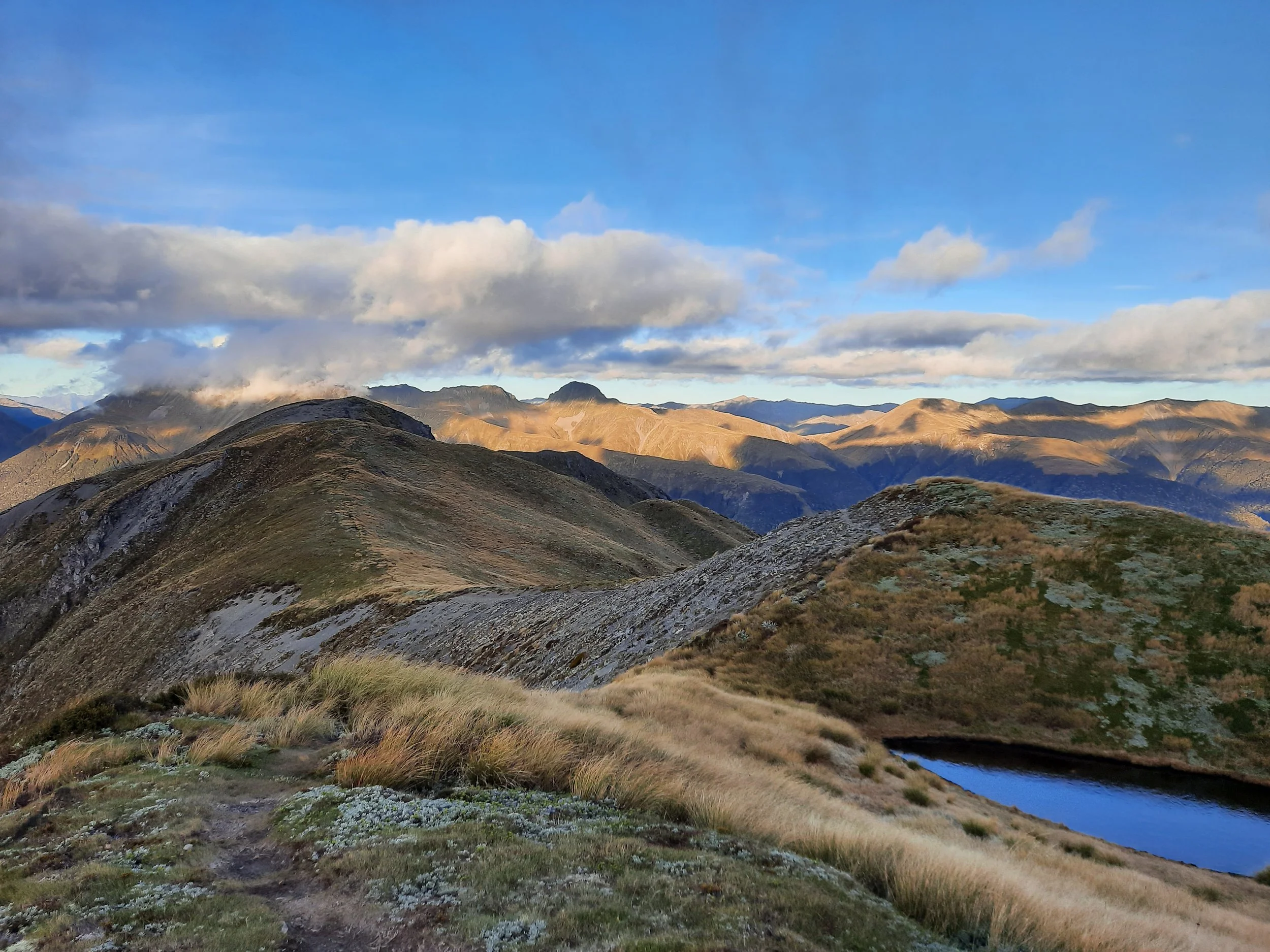 Returning along the ridge.