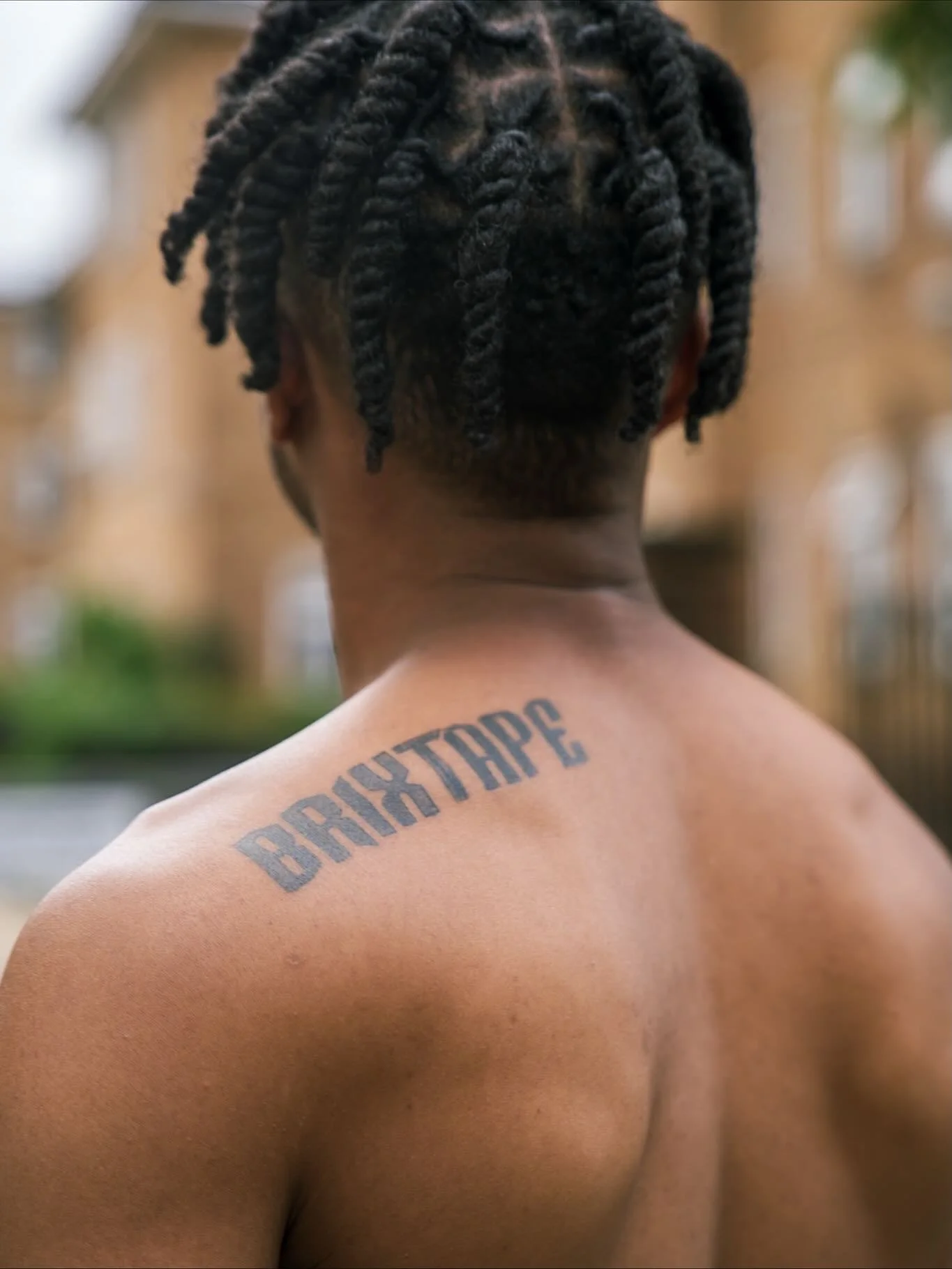 More visuals for your feed 📸✨

&bull;
&bull;
&bull;
&bull;
#brixtape #remmivisuals #londonphotographer #manchesterphotographer #clothingbrand #scratchisland #manchesterpjotographer