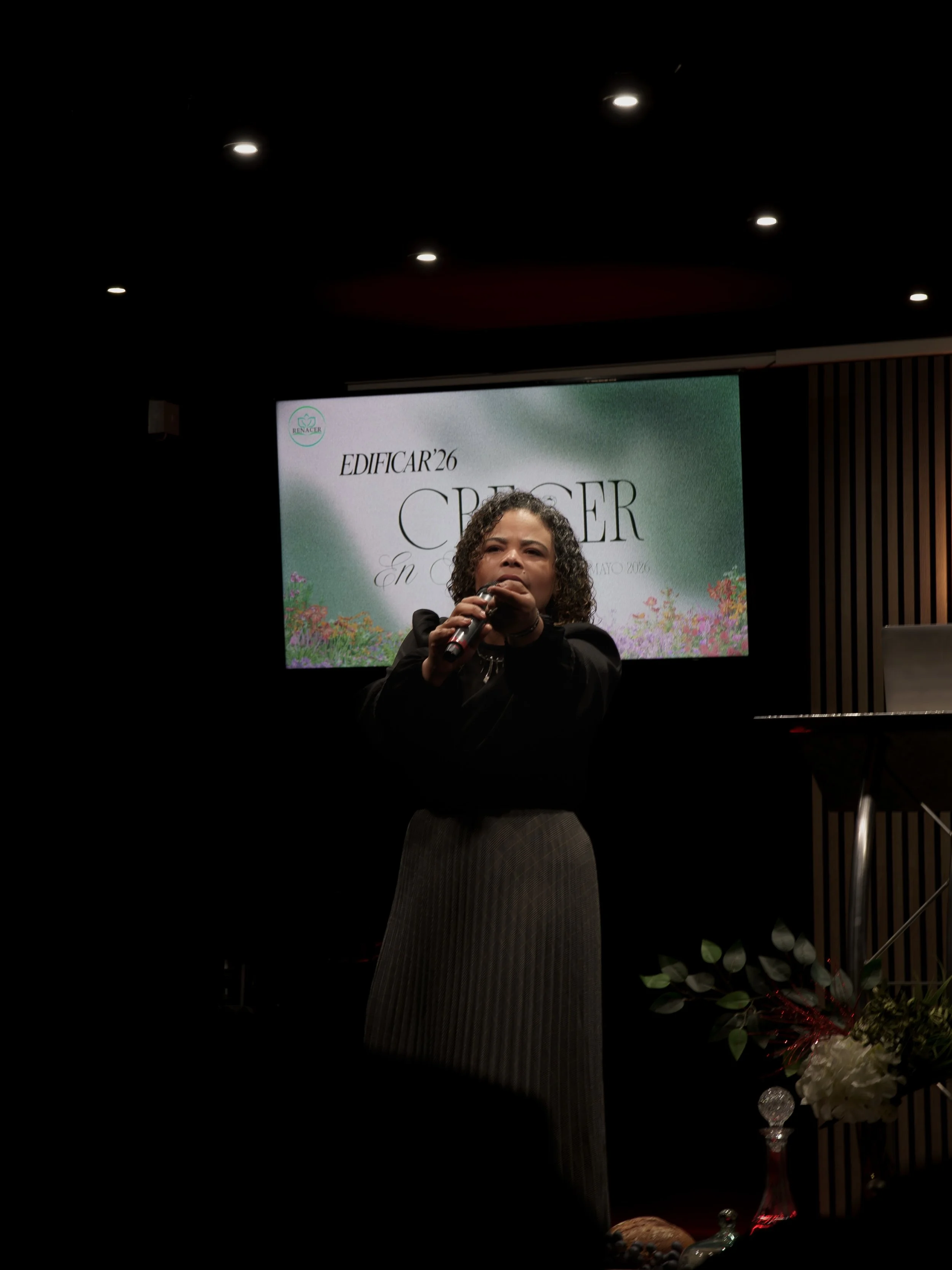 Sunday service at @iglesiarenaceruk 
Church Photography &bull; Event Photography &bull; Content Creation
DM to book 📩

&bull;
&bull;
&bull;
&bull;

#remmivisuals #eventphotgraphy #churchphotography