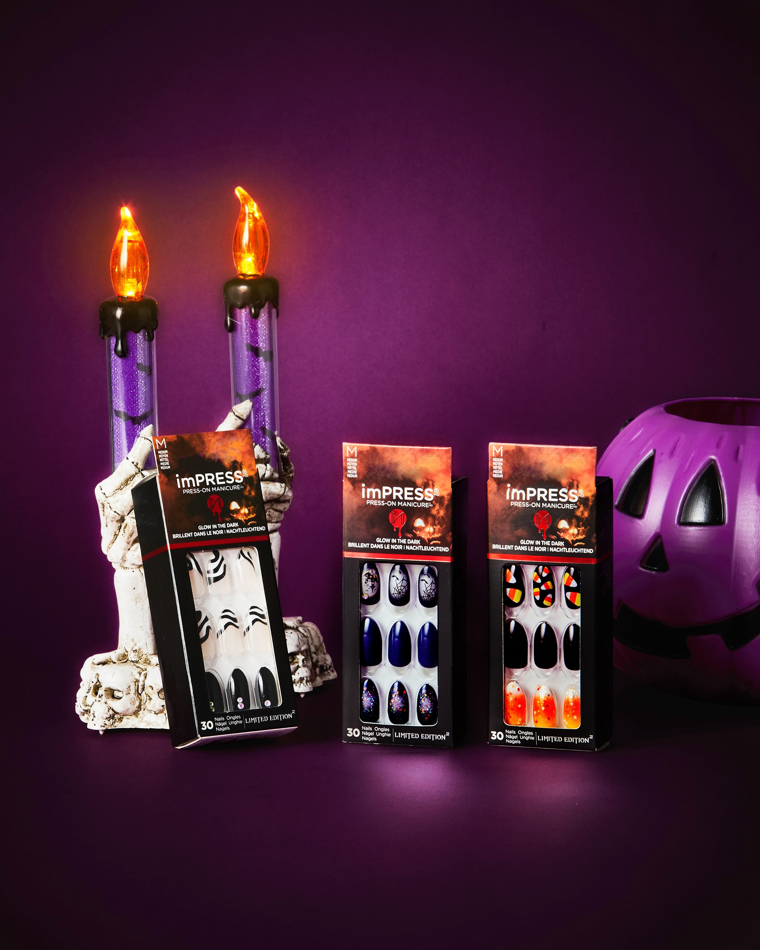 imPRESS_Halloween_HIM11X_HIM15X_HIM20X_SocialMedia_918.2022-Kiss-for-October-web-photos0045F_Sep,28.2022.jpg